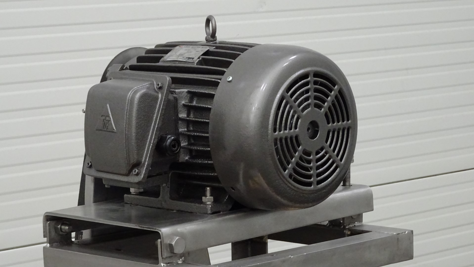 Used Rotary positive displacement pump / Lobe pump - ITT Jabsco Pureflo Lobe 24250-4310