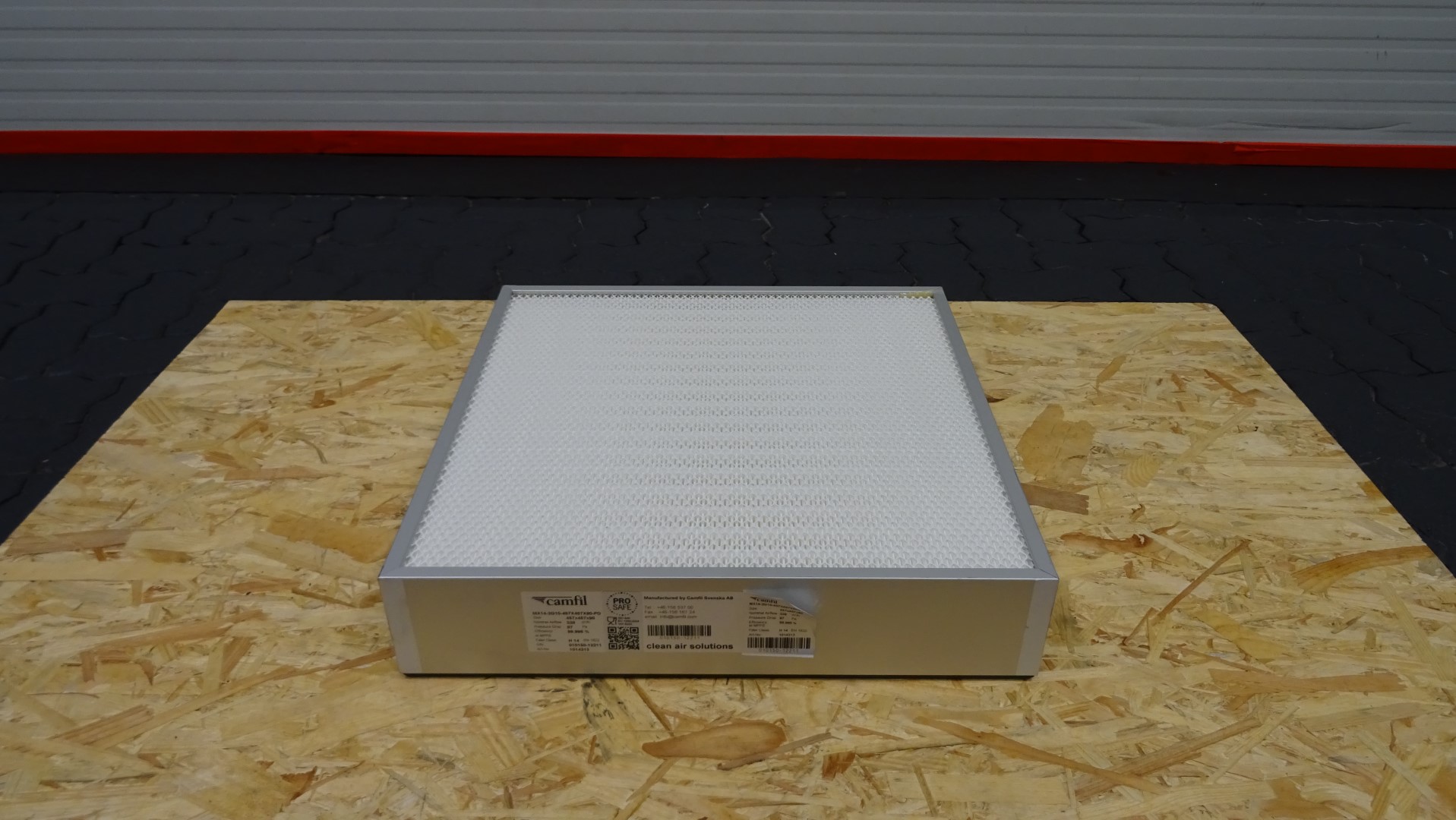 Used Unused Air Filter Element for a Tetra Top machine - Camfil Filter MX14-2G10-457x457x90-PO