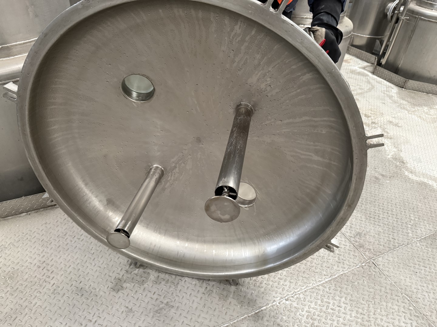 Used Complete GEA Niro Atomizer powder plant with 4-Effect TVR Evaporator, Spray Dryer, Fluidbed Dryer, Cyrstallisation tanks and filling station