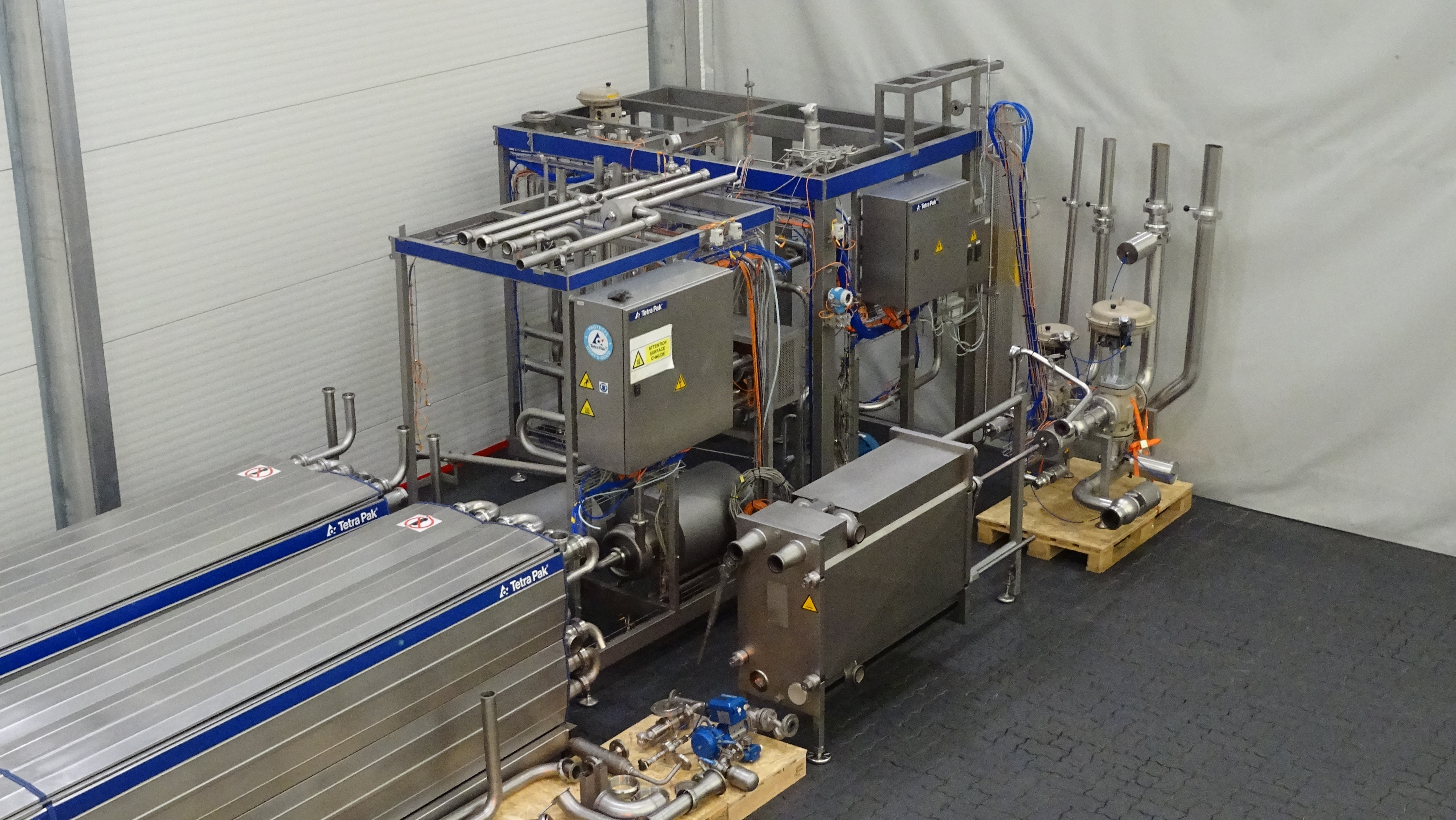 Used Tetra Pak ​​​​​​​​​​​​Tetra Therm Aseptic VTIS line with Tetra Alex TA400 homogeniser