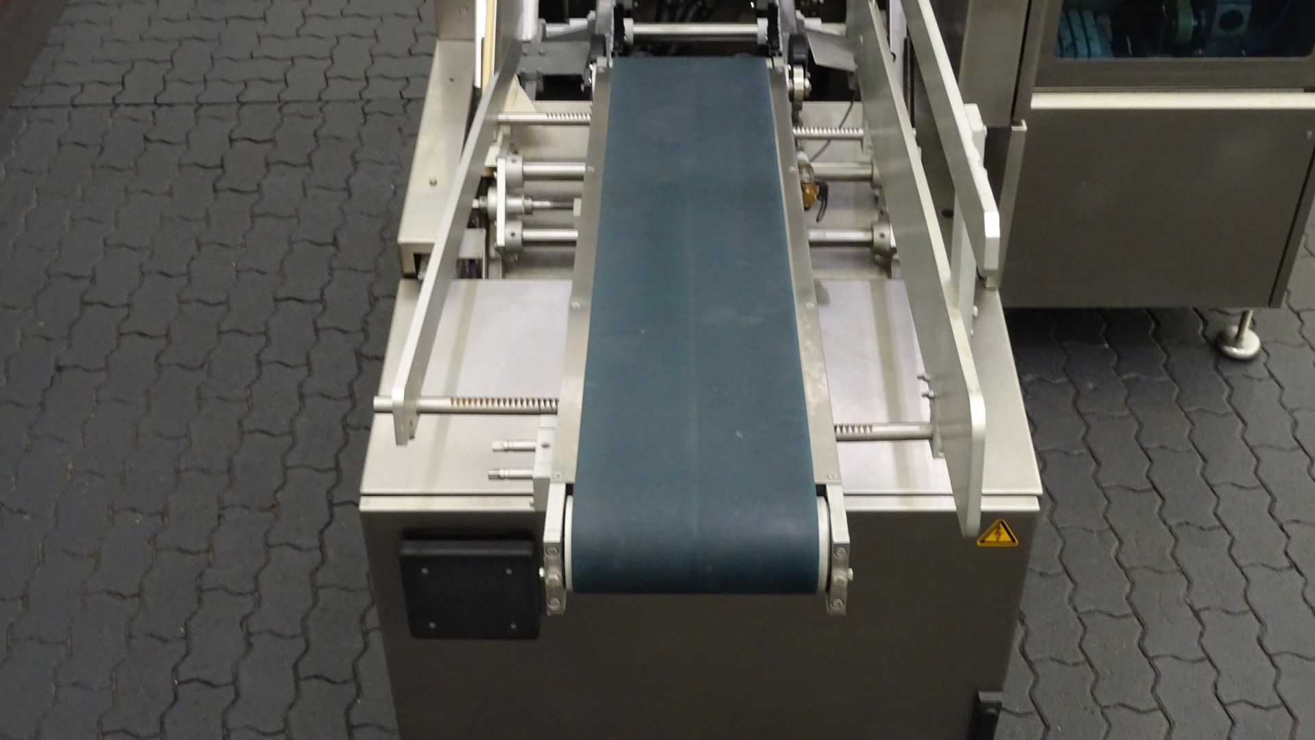 Used Cardboard Packer - Tetra Pak Tetra Cardboard Packer 70 (TCP 70)