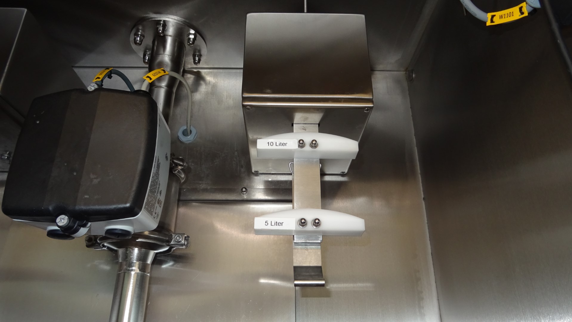 Used Aseptic inline dosing machine - Tetra Pak Aseptic Dosing unit F