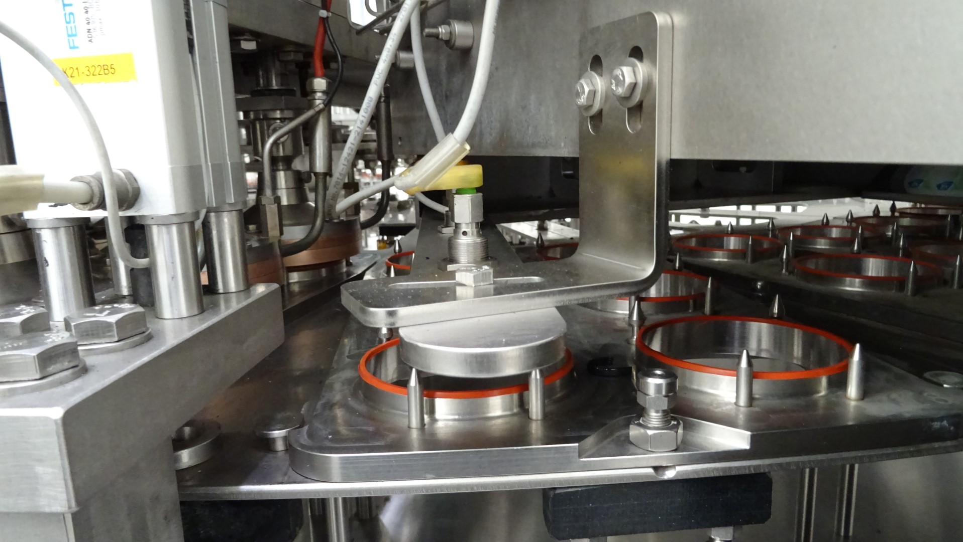 Used Aseptic cup filling, sealing and snap cap machine - Waldner Dosomat 16.6AS