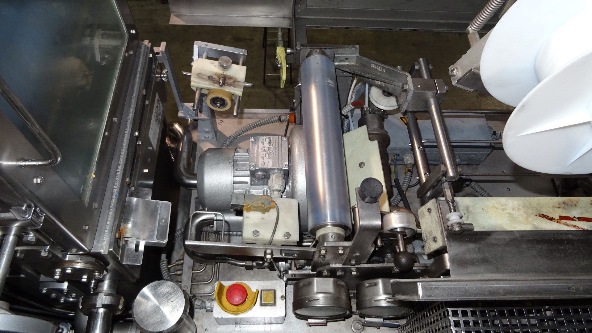 Used Aseptic Carton Filler - Tetra Pak TBA/8 - 100 V - 1.000 ml Slim