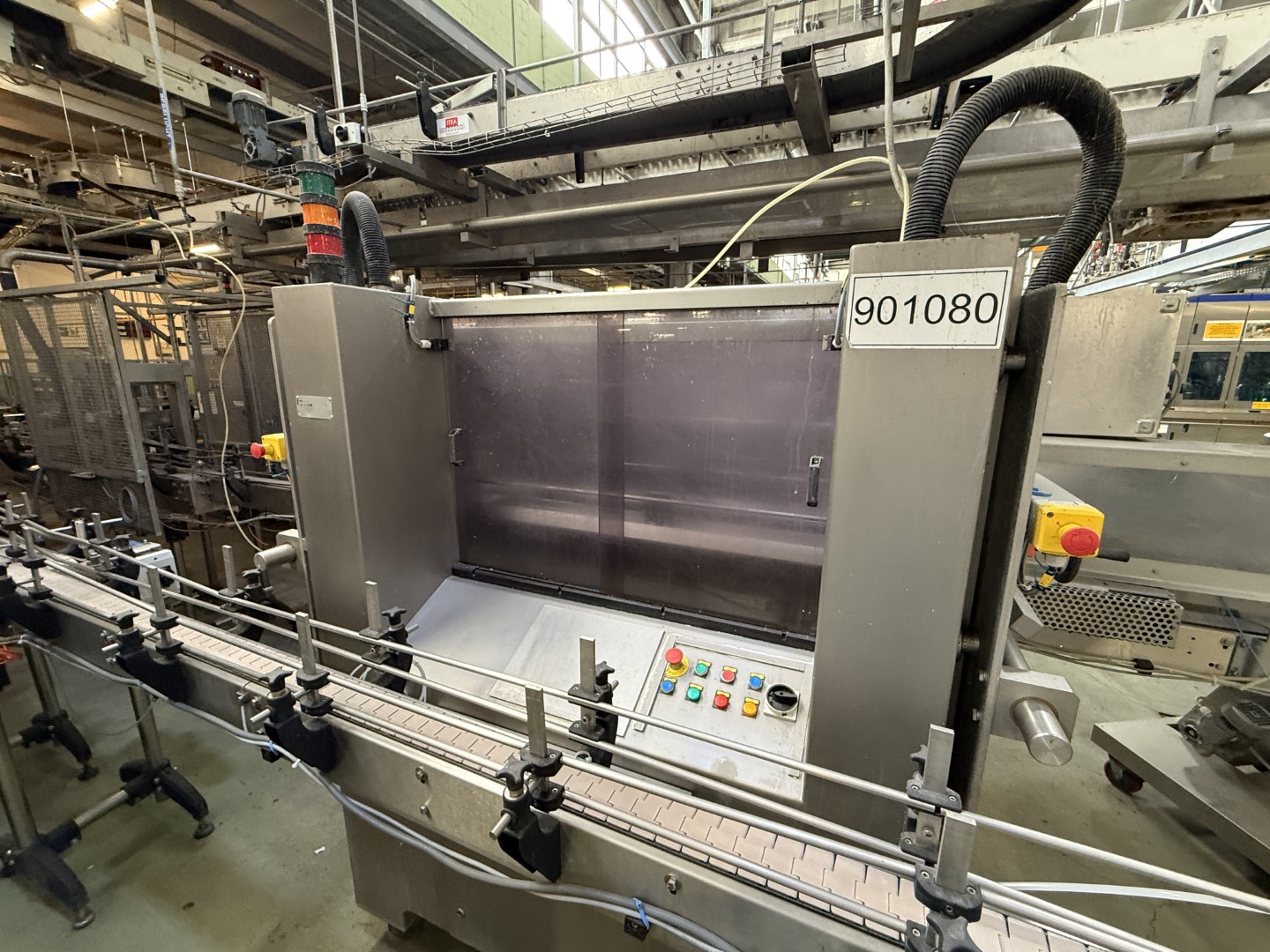 Used Filling, closing, labelling and packing line for plastic containers of 2 liter with fresh milk - Weightpack WFT 32.10.160