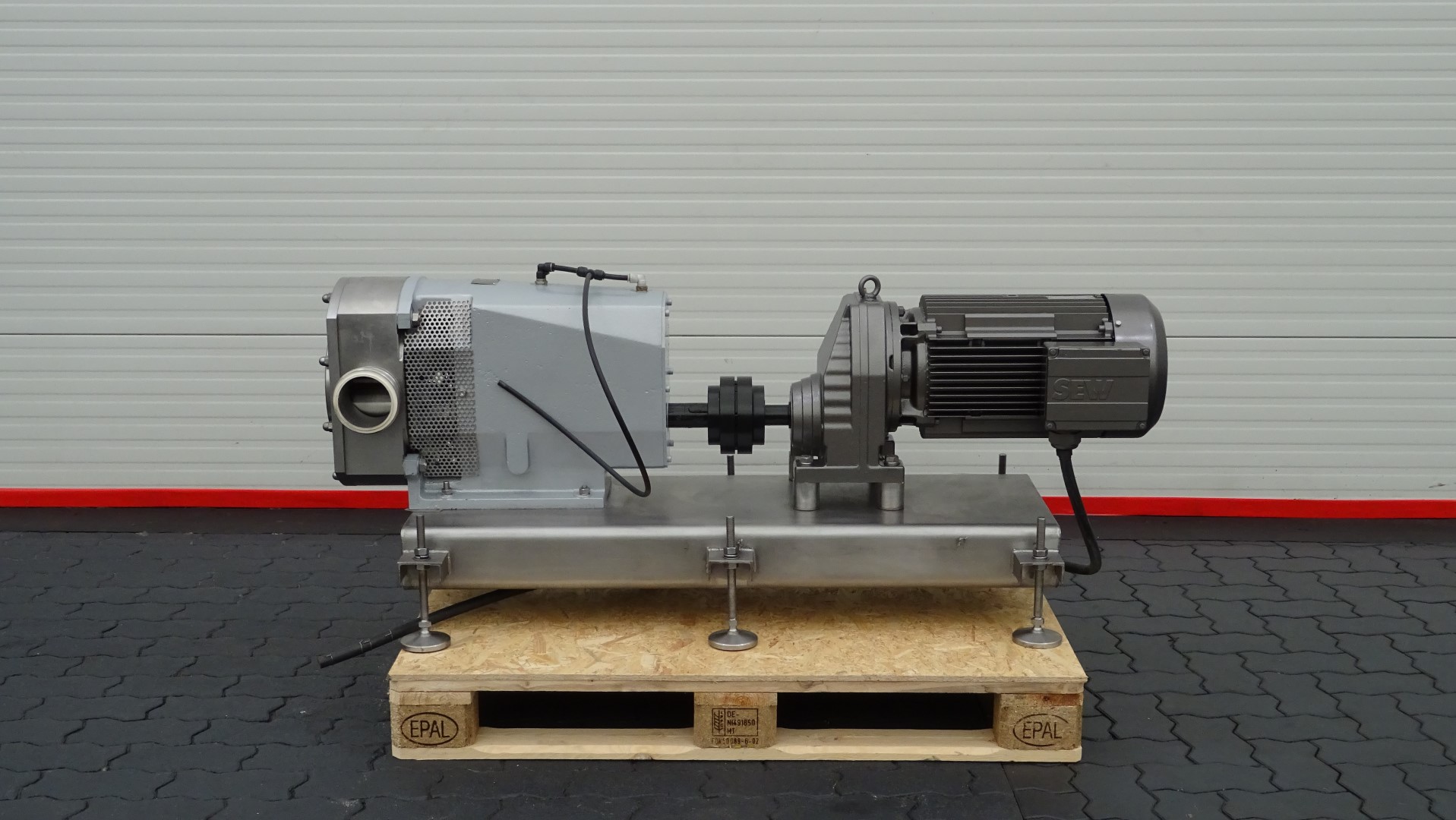 Used Rotary positive displacement pump / Lobe pump - Alfa Laval SRU6/260/LS