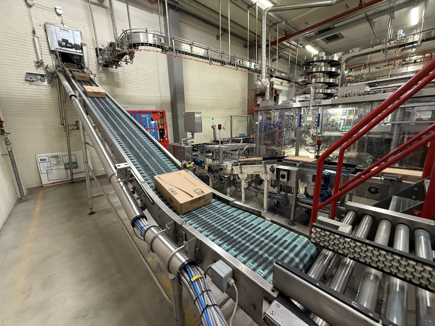 Used Complete can filling and closing line for liquids (nutrition) in 250 gram aluminium cans