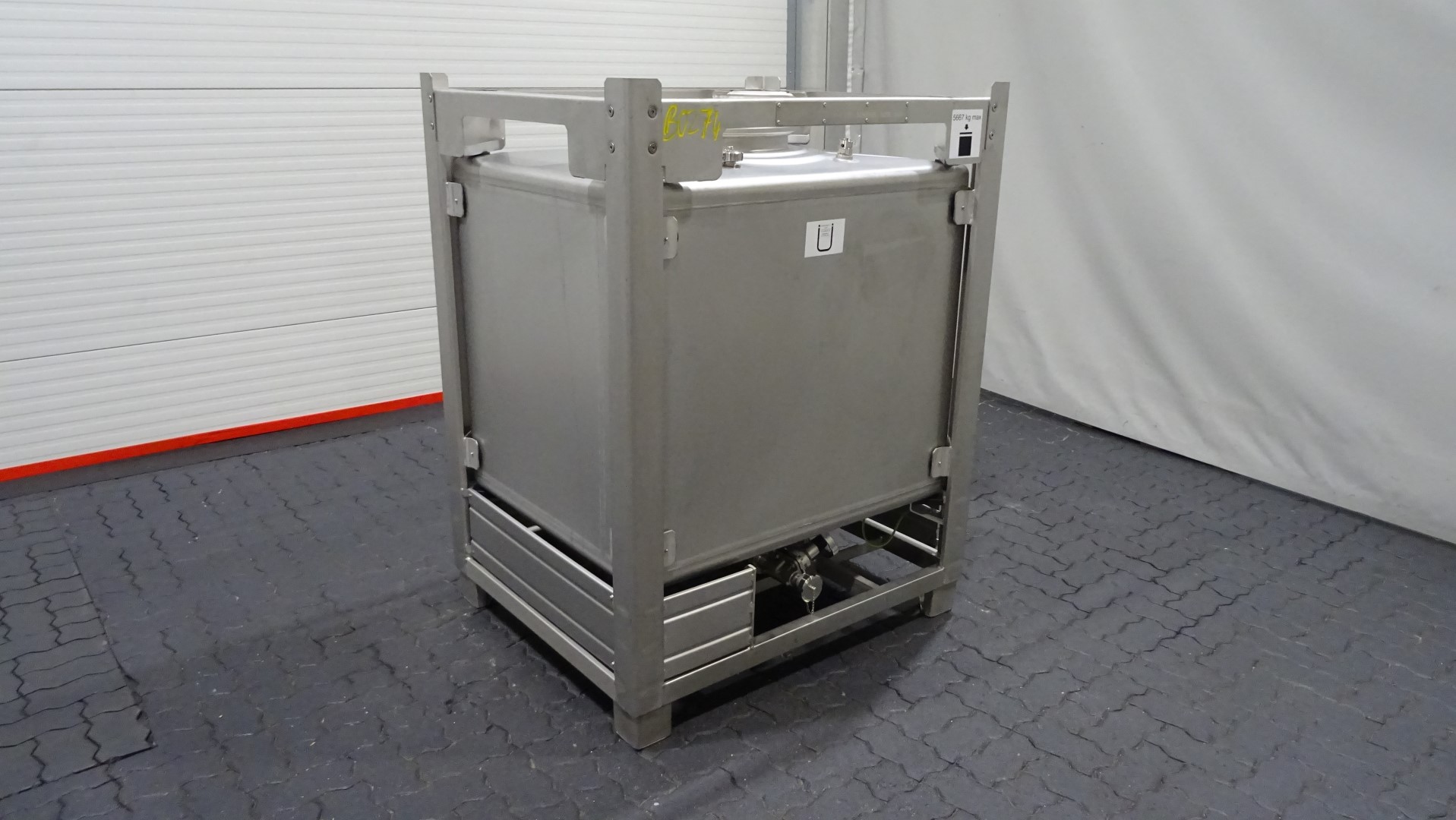 Used 2x Unused IBC Containers of 1.000 liter - Schäfer BTA 1000L
