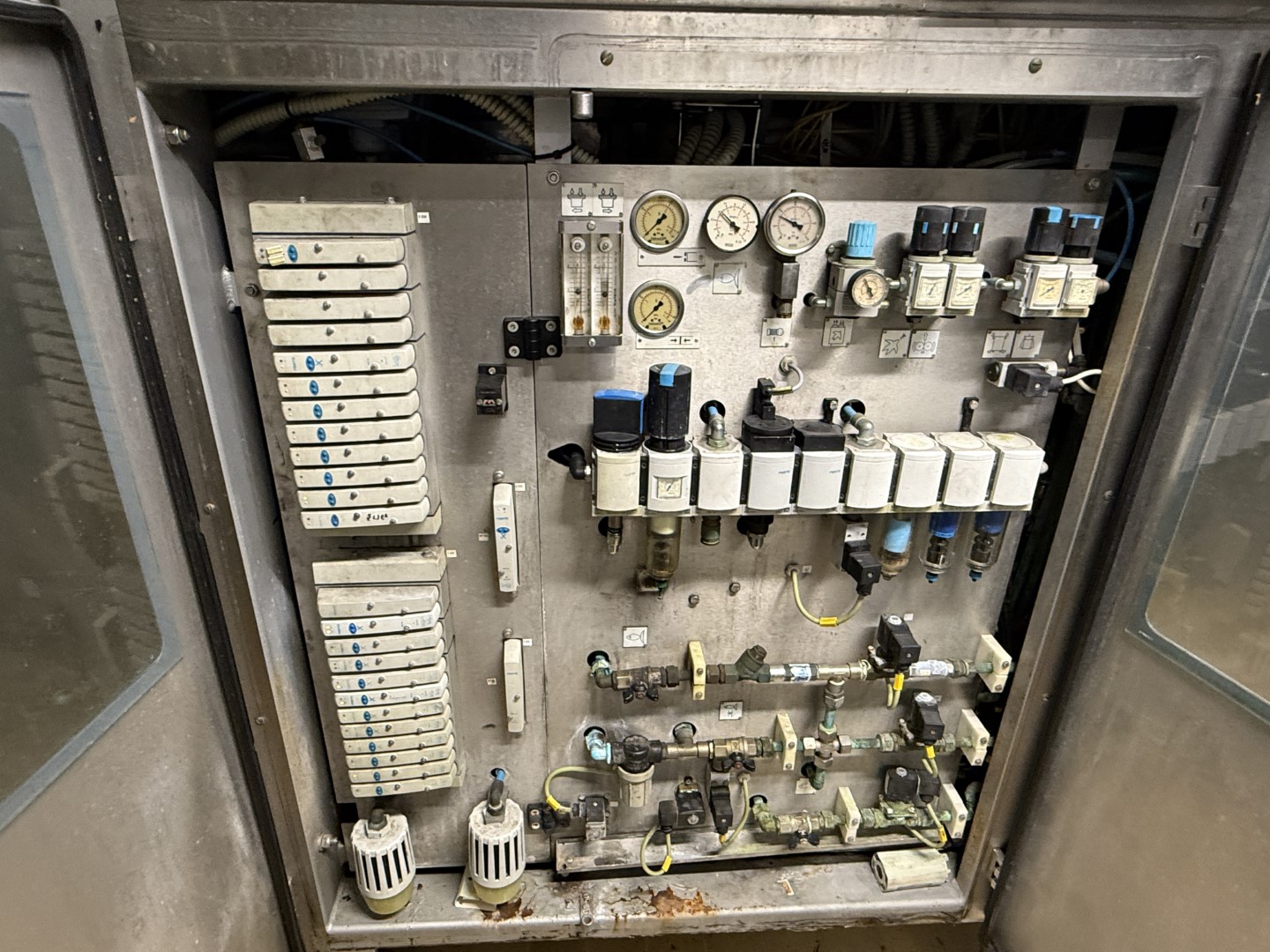 Used Aseptic Carton Filling Line: Tetra Pak TBA/19 - 30 V - 200 ml Slim + Easy Ride + TSA 21 + CBP 70