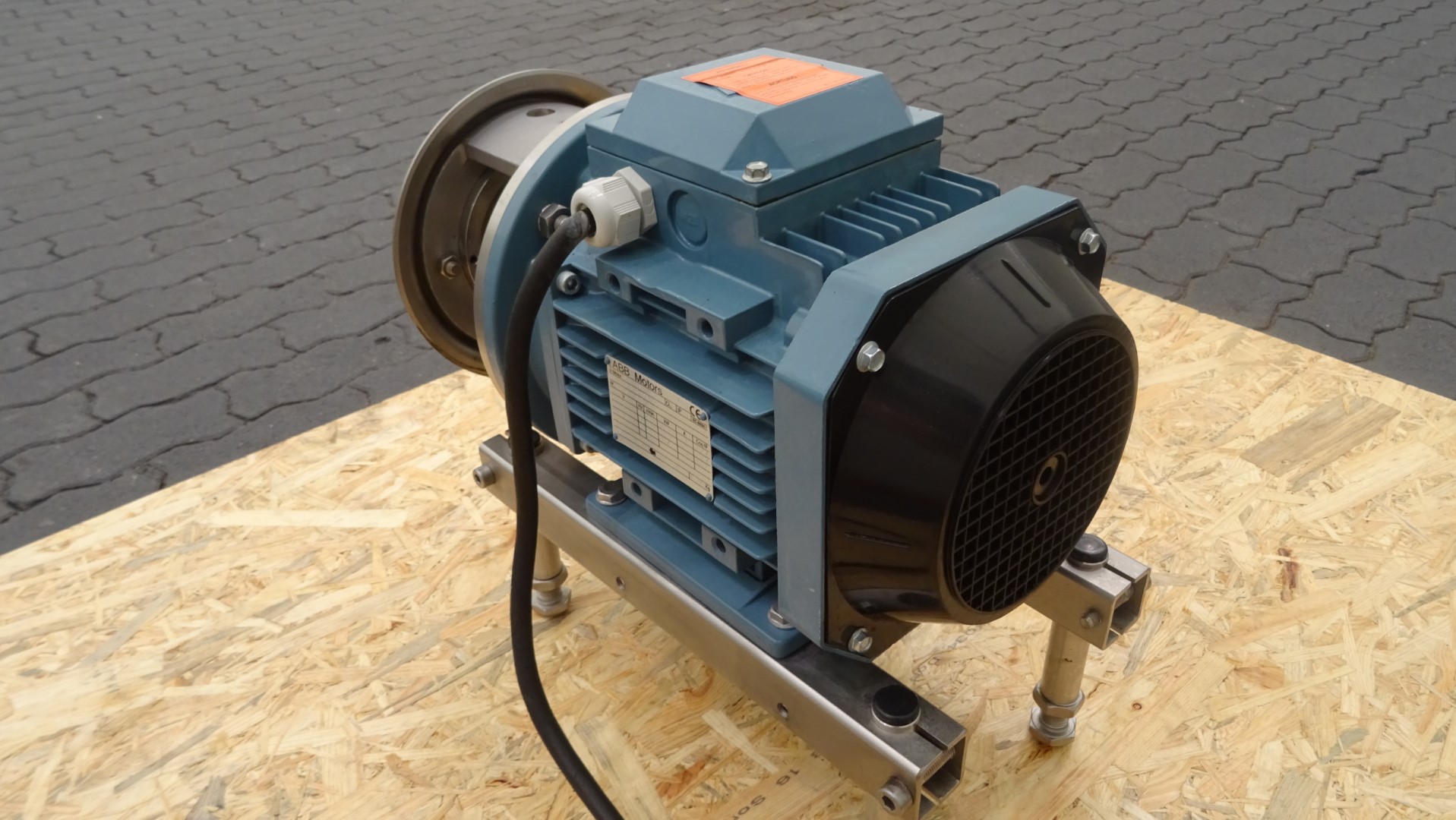 Used Sanitary Centrifugal Pump Alfa Laval LKH-5/132 SSS 1,5 kW