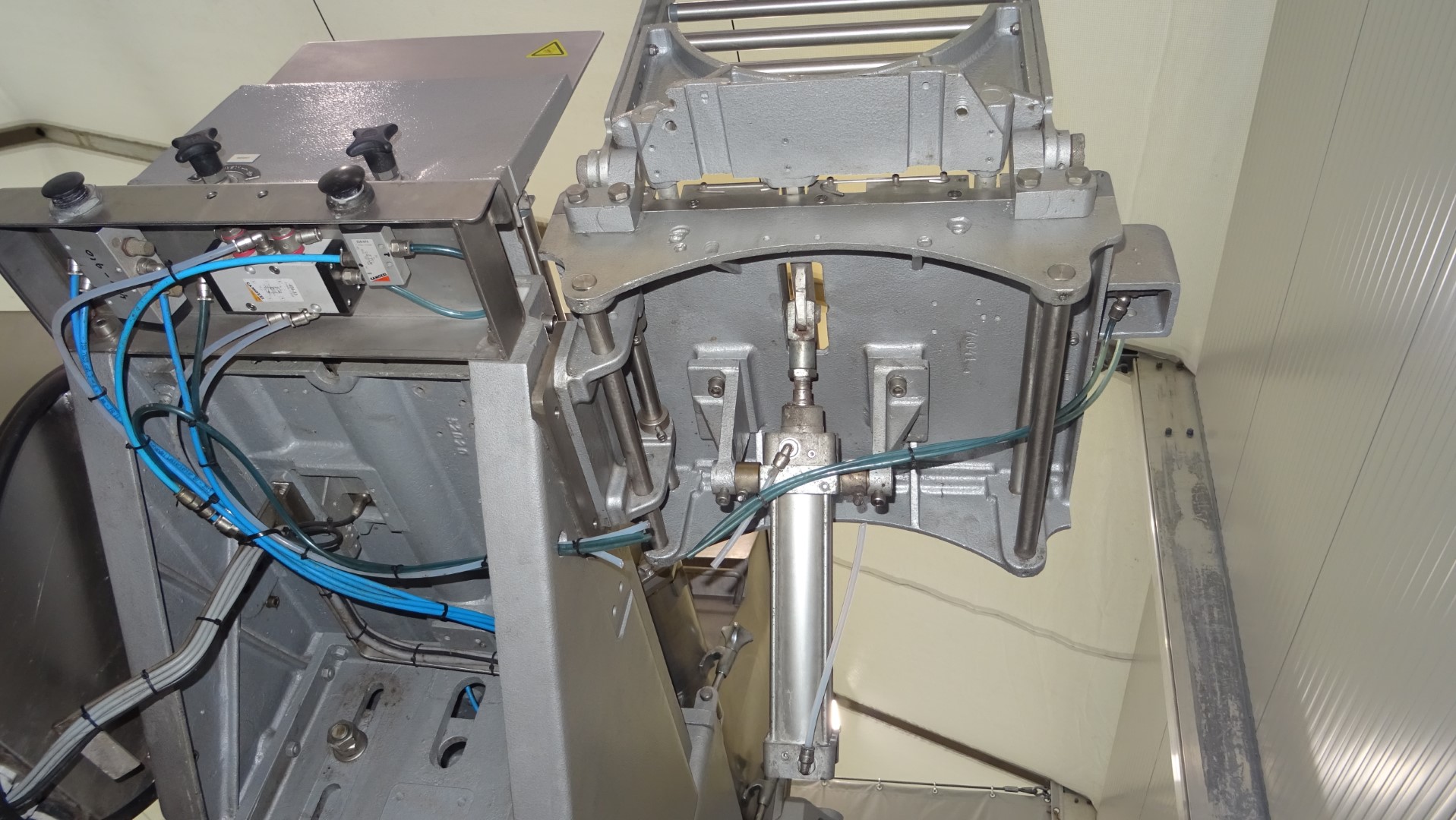 Used Bulk butter packer Simon Freres Contistock KM 1000