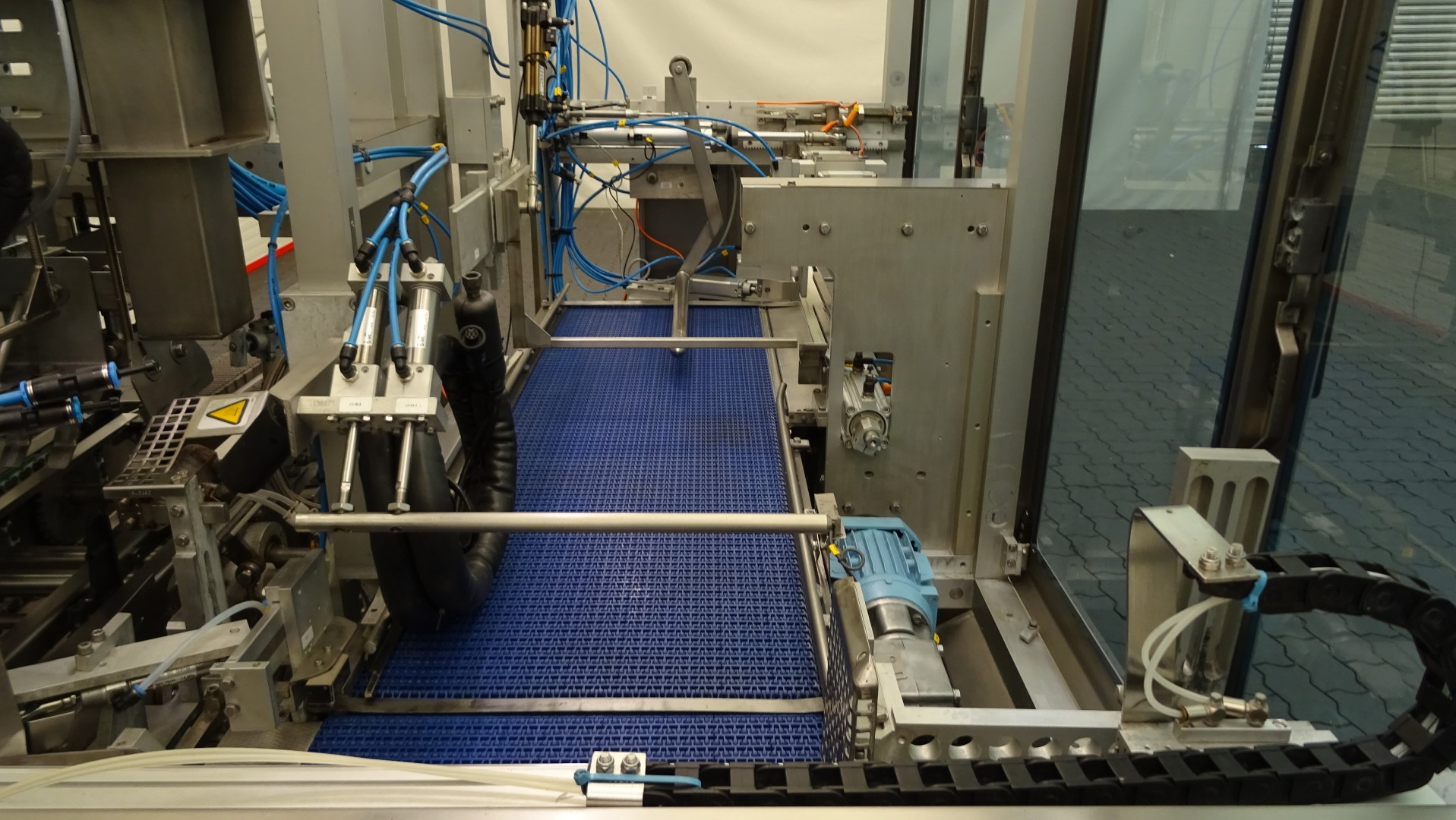 Used Cardboard Packer - Tetra Pak Tetra Cardboard Packer 70 (TCP 70)