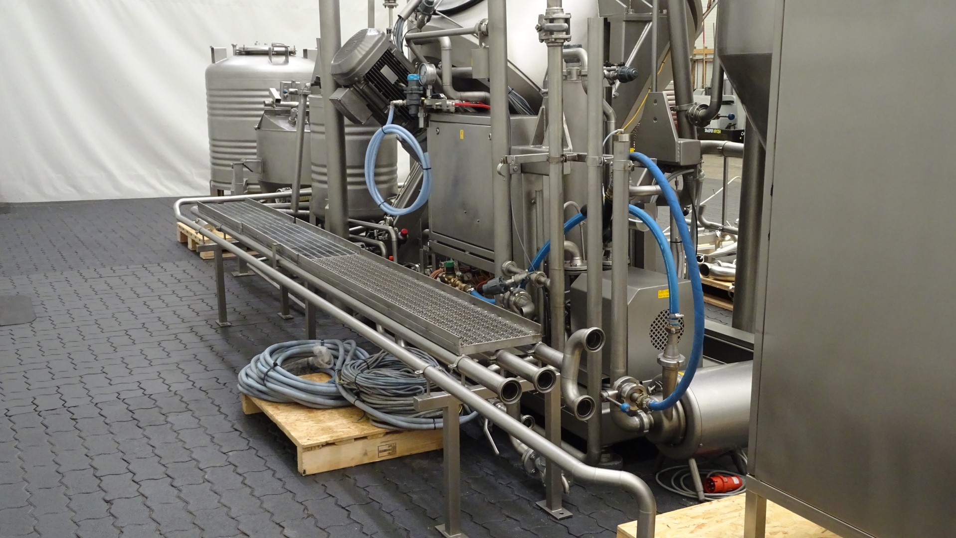 Used Vacuum processing system Stephan VM/MC 800/20 Vacutherm + Mikrocut MCH 20/VM