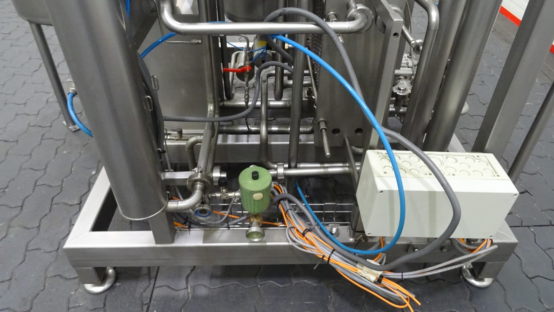 Used UHT Pilot plant with aseptic homogeniser and filling chamber - APV UHT pilot + Gaulin 396 MCP 4-2,5TBS