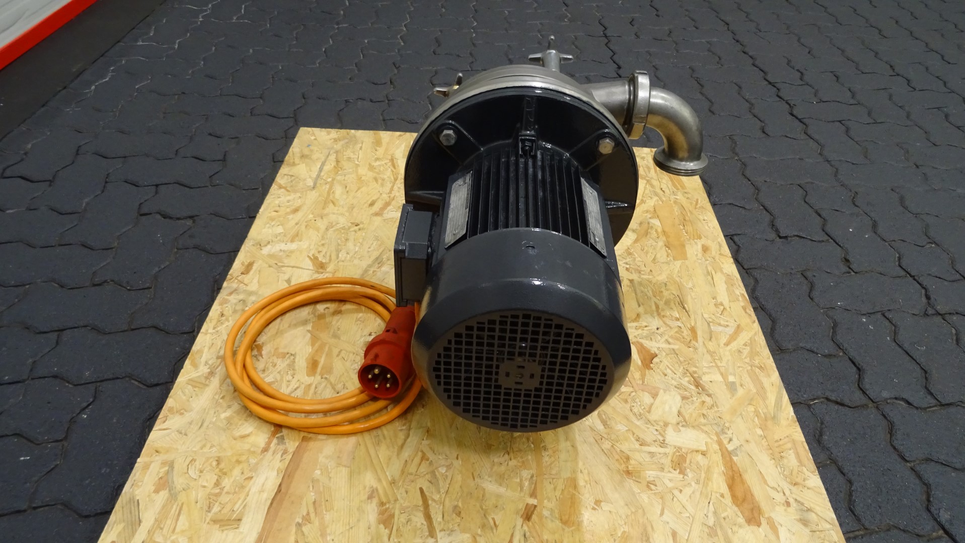 Used Pasteuriser / Plate Heat Exchanger / PHE - Tetra Pak / Alfa Laval C6-SR