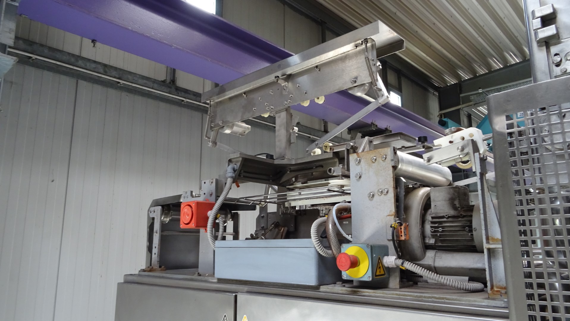 Used Aseptic Carton Filler - Tetra Pak TBA/8 - 110 V - 1.000 ml Sq