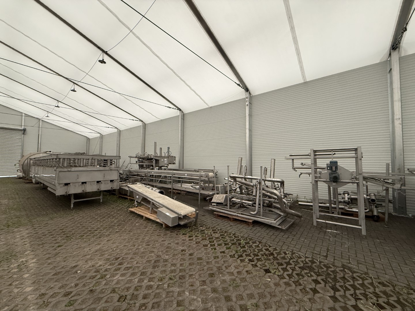 Used Gouda Euroblock Cheese Plant for 100.000 liter of milk per day - 10.000 kg of Gouda cheese per day