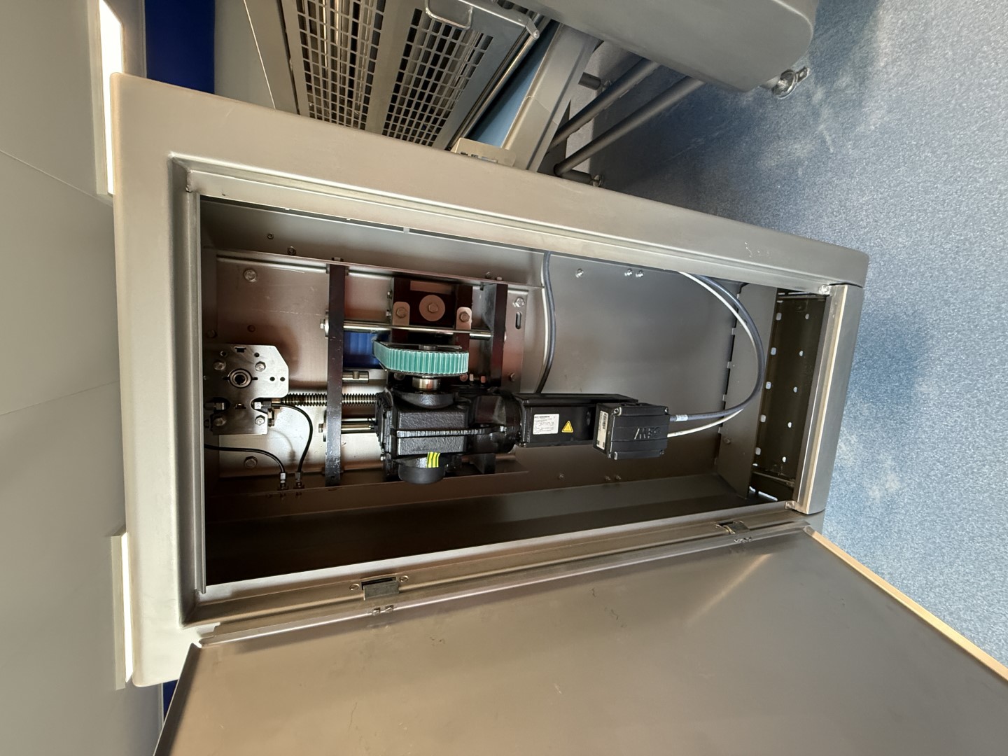 Used Dough processing / rollout line - Rademaker sheeting line with universal line and Packo nitrogen freezer