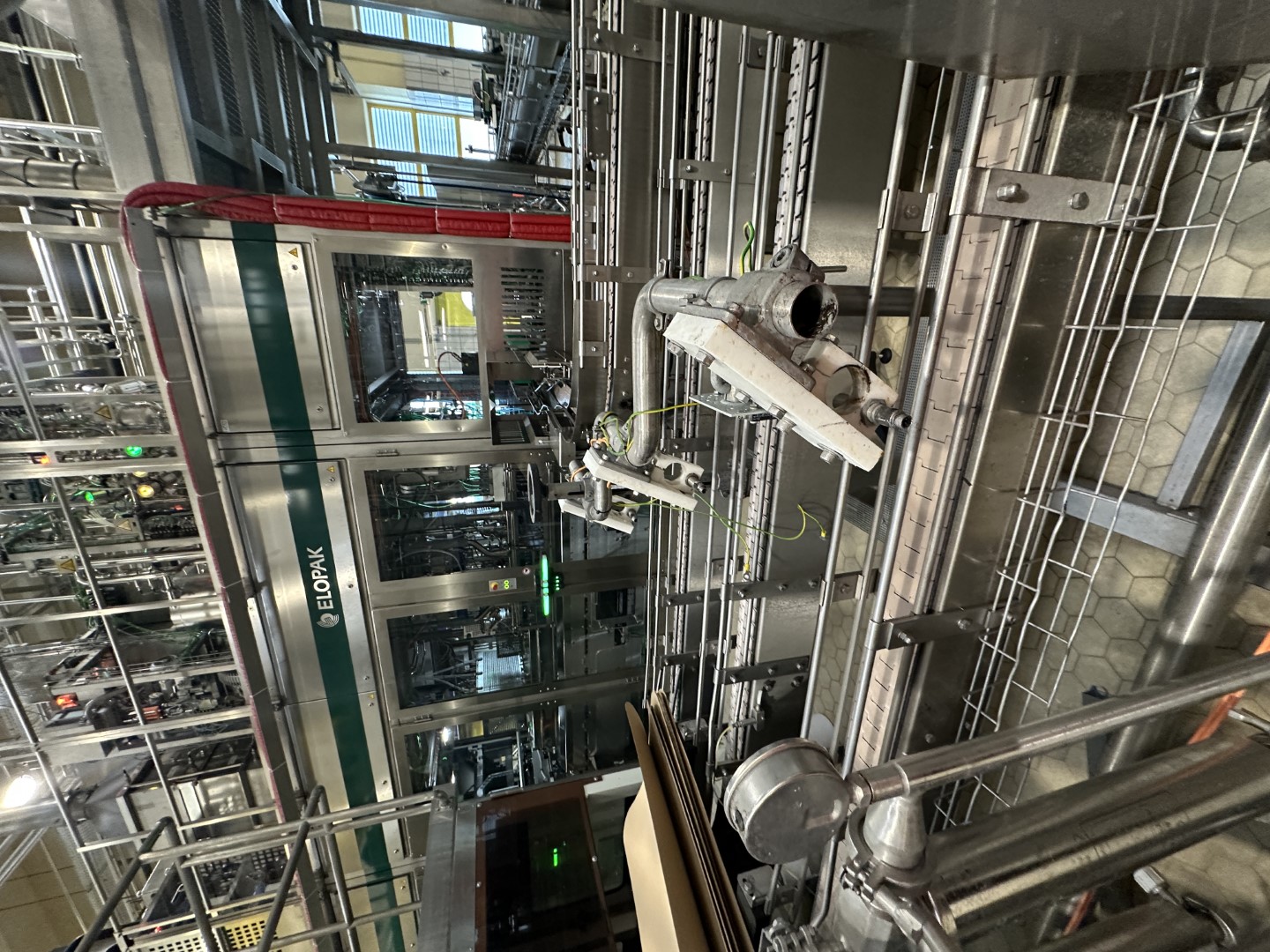 Used Aseptic Carton Filling Line: Shikoku S-PS80HA + 3x Elopak PLA-S30 Applicator + Oystar A+F Packer