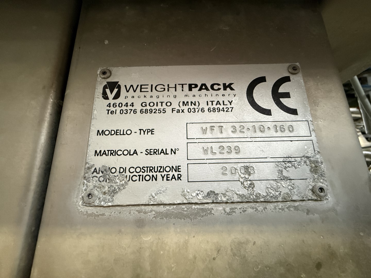 Used Filling, closing, labelling and packing line for plastic containers of 2 liter with fresh milk - Weightpack WFT 32.10.160