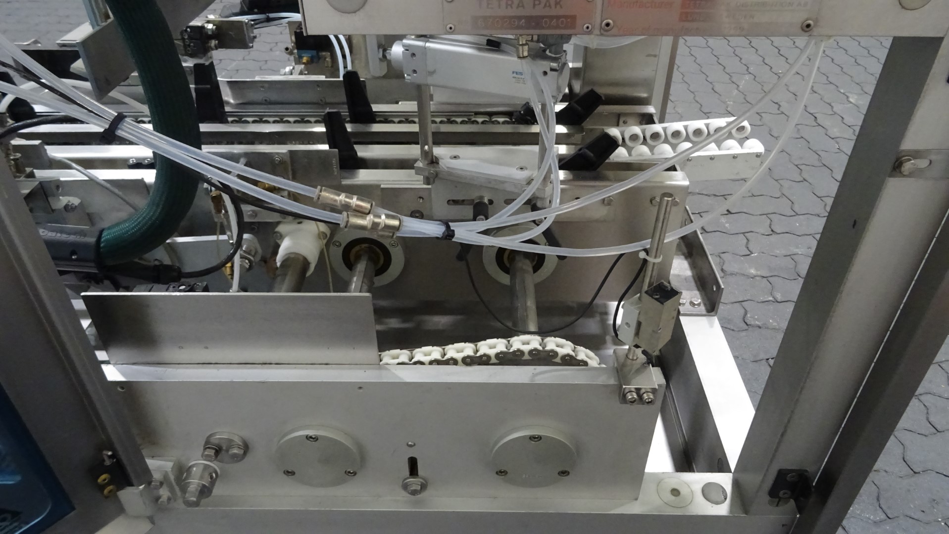 Used Cardboard Packer - Tetra Pak Tetra Cardboard Packer 70 (TCP 70)