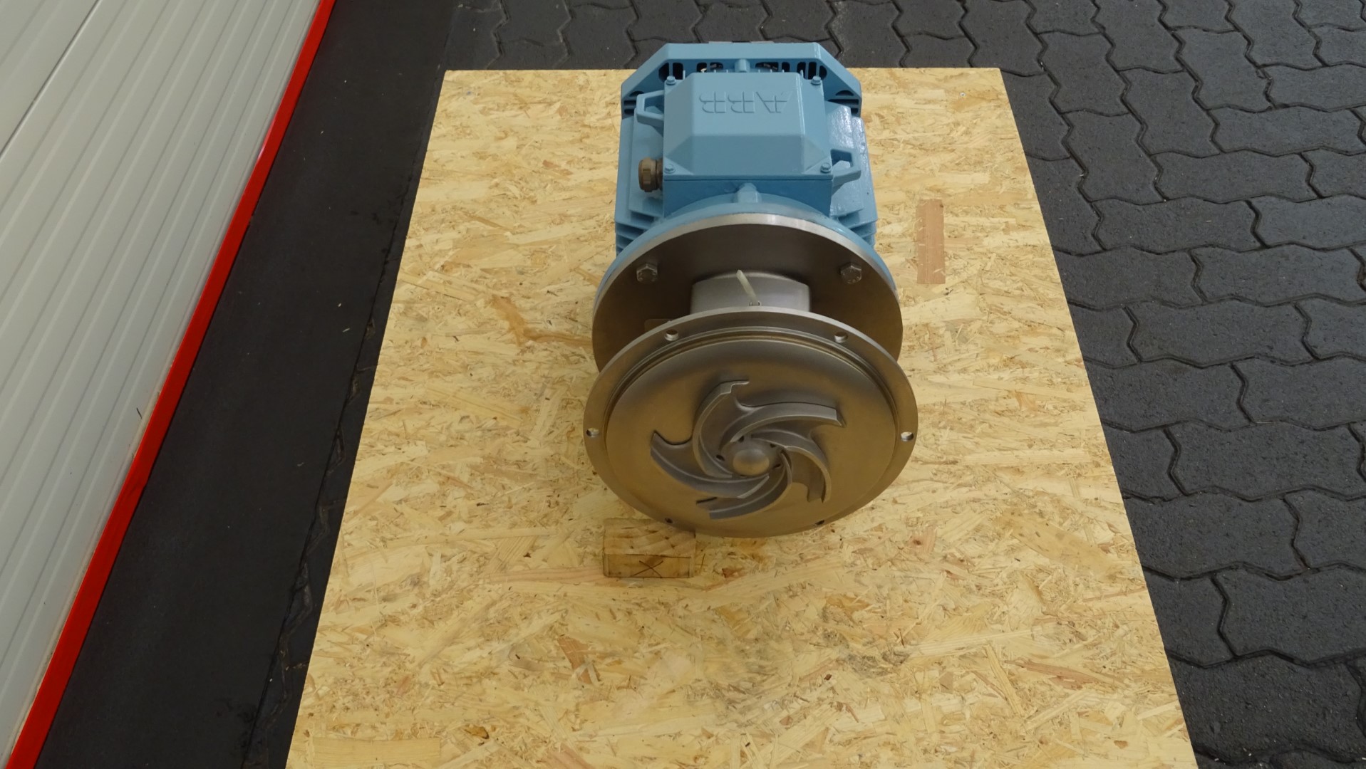 Used Sanitary Centrifugal Pump Alfa Laval LKH-25/180 DMS 7,5 kW