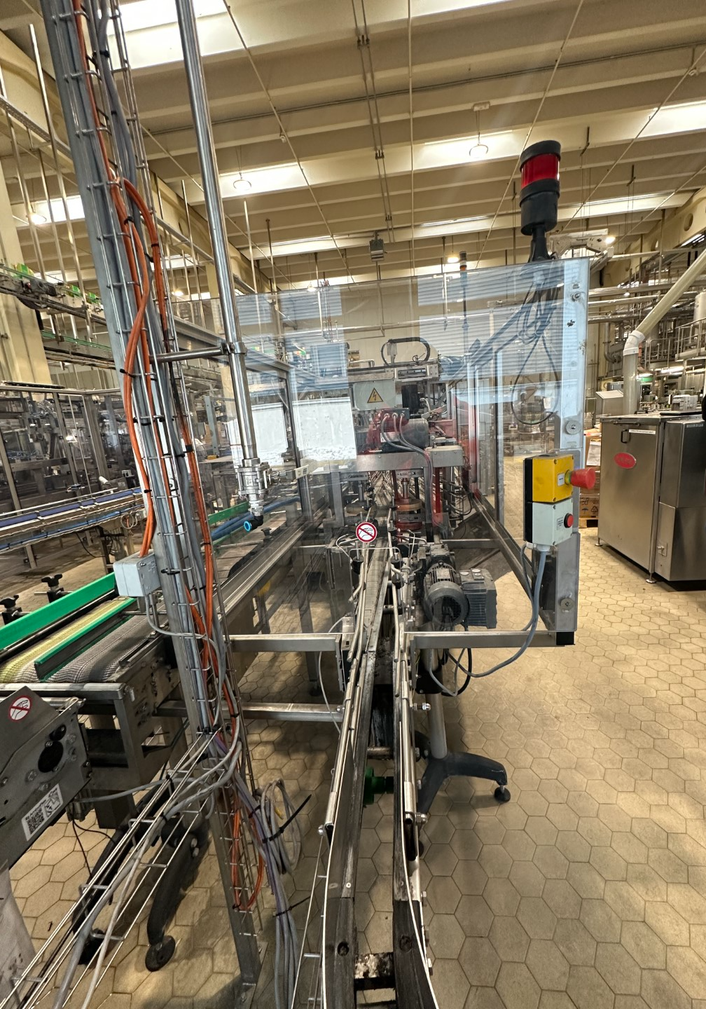 Used Aseptic Carton Filling Line: Shikoku S-PS80HA + 3x Elopak PLA-S30 Applicator + Oystar A+F Packer