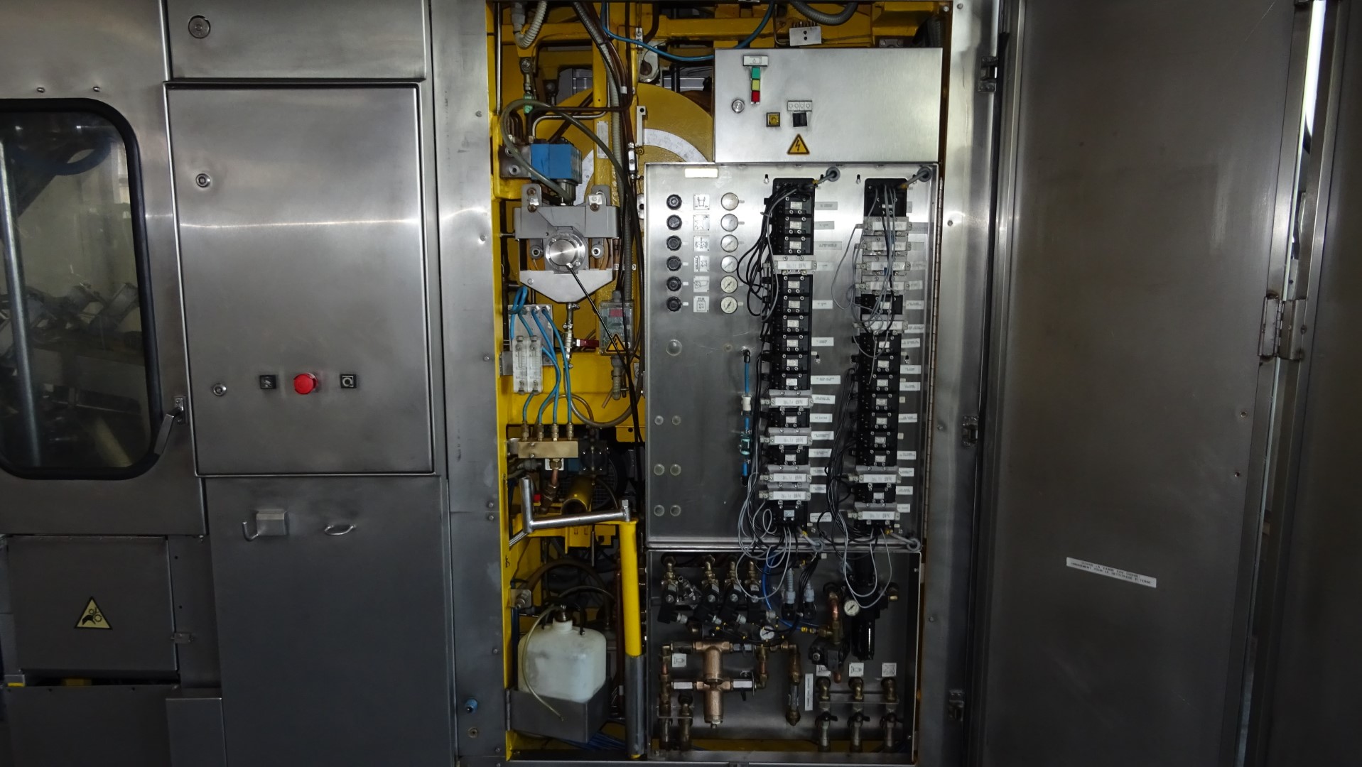 Used Aseptic Carton Filler - Tetra Pak TBA/8 - 100 V - 1.000 ml SQ