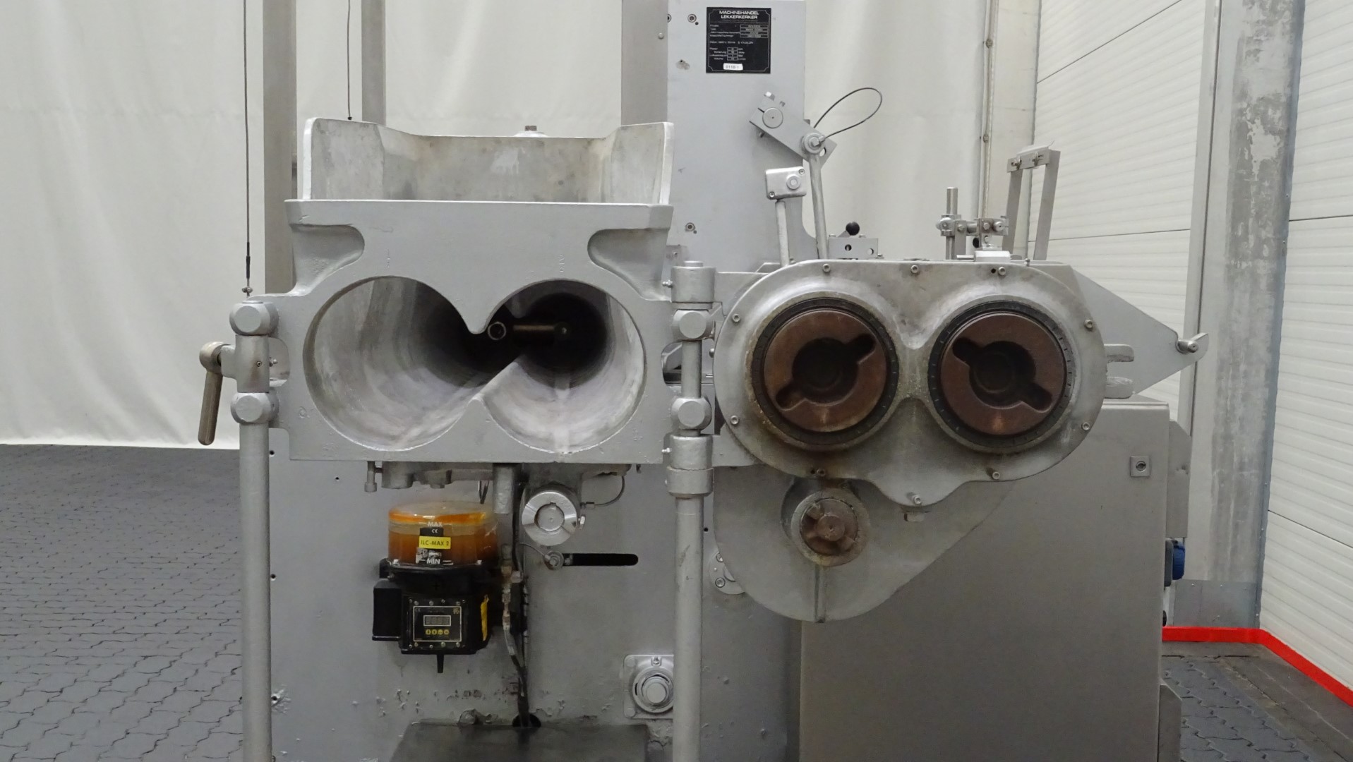 Used Filling and wrapping machine for butter Benhil Multipack 8380