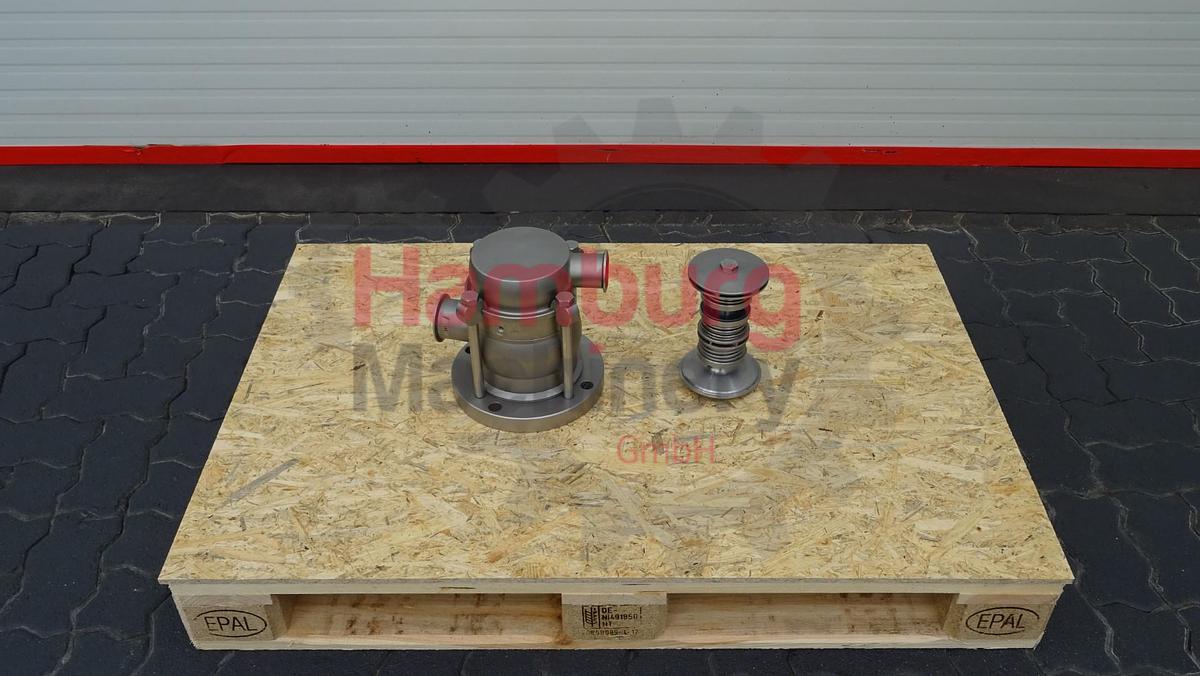 Used Unused Complete Outlet Triclamp including Outlet Pipe + Sleeves + Impellors Tetra Pak BM618 / BM714 Bactofuge