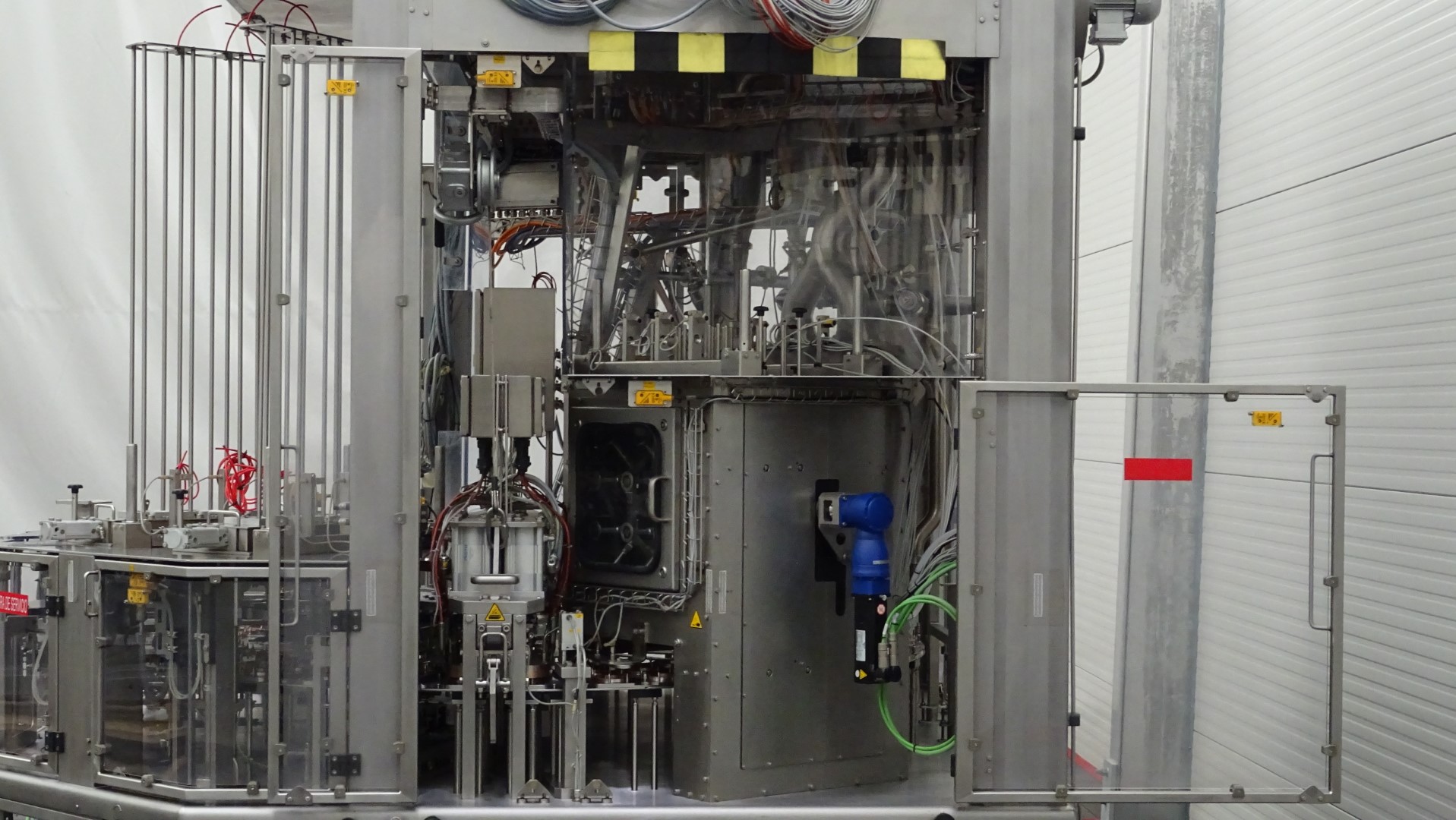 Used Aseptic cup filling, sealing and snap cap machine - Waldner Dosomat 16.6AS