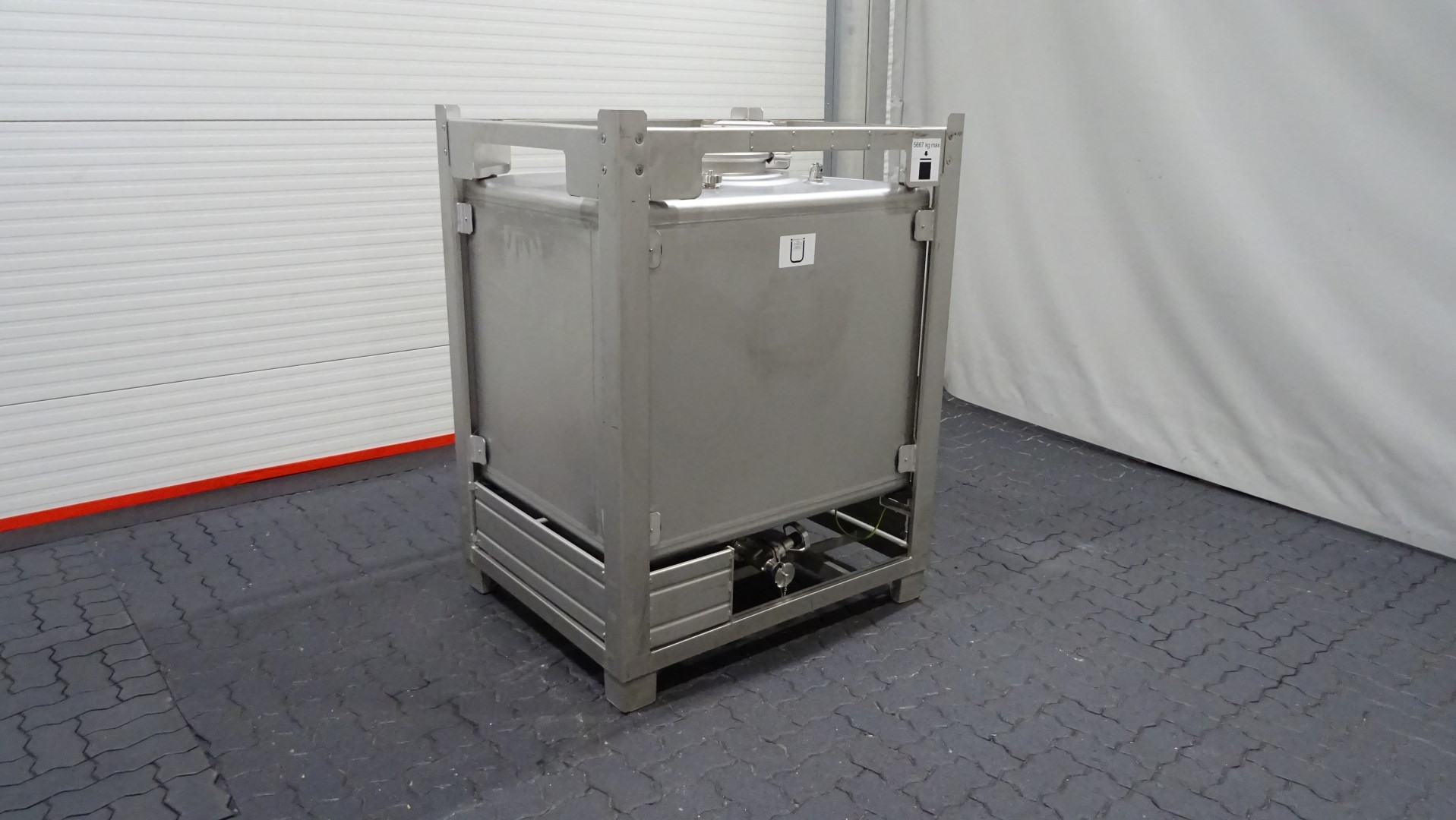 Used 2x Unused IBC Containers of 1.000 liter - Schäfer BTA 1000L
