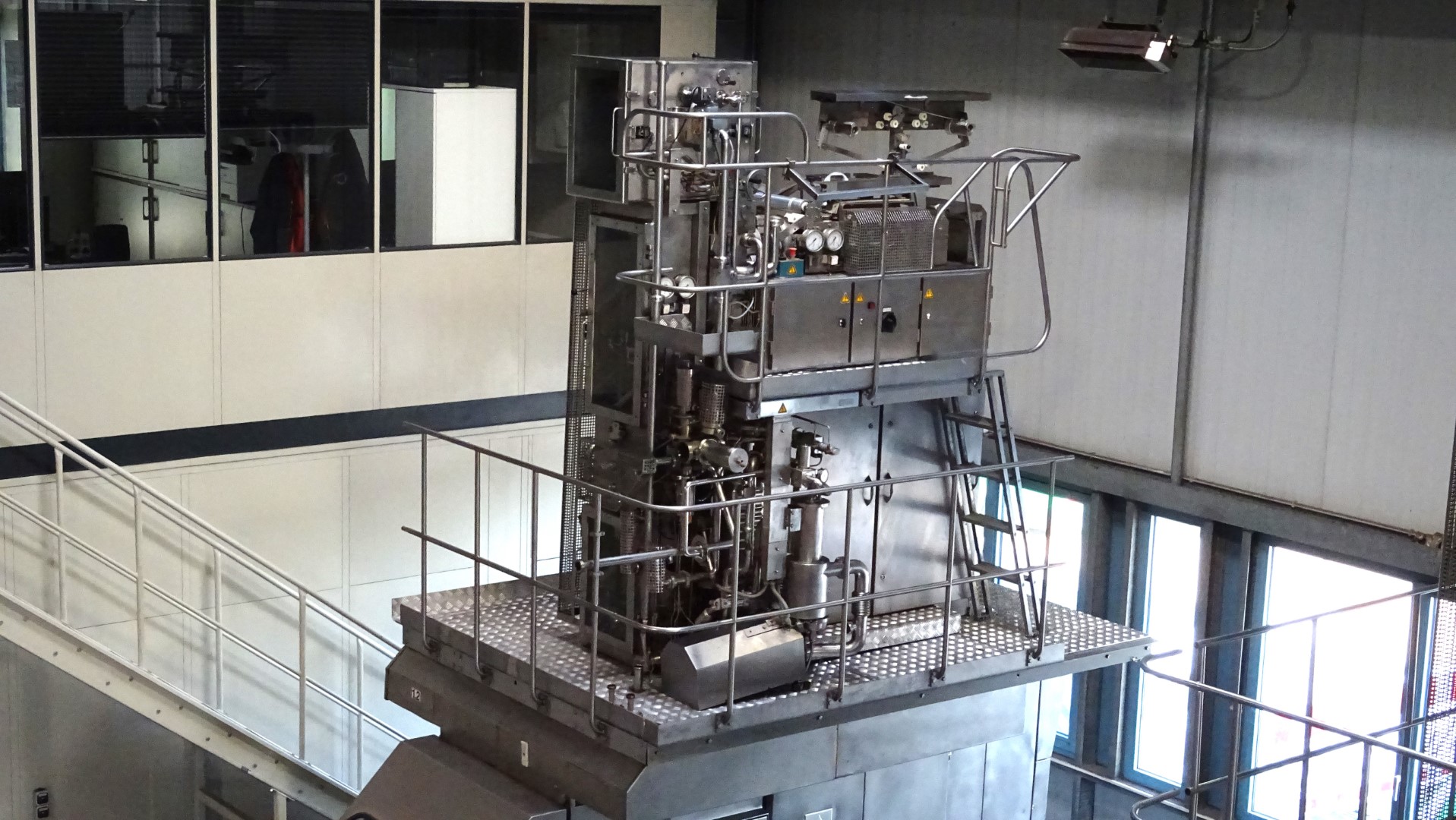 Used Aseptic Carton Filler - Tetra Pak TBA/8 - 100 V - 1.000 ml SQ