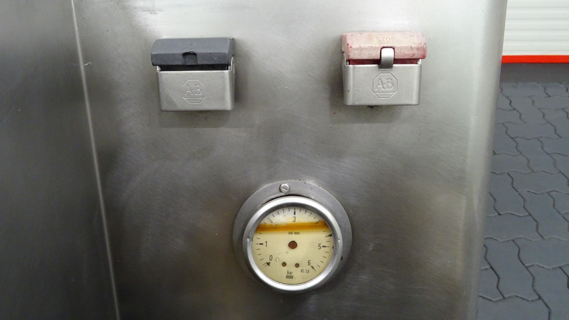 Used High Pressure Homogeniser APV Gaulin 1056 MC 18-5TPSX