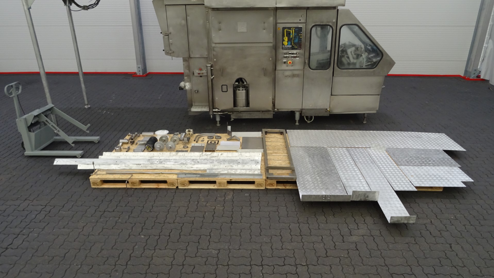 Used Aseptic Carton Filler - Tetra Pak TBA/8 - 100 V - 1.000 ml Slim