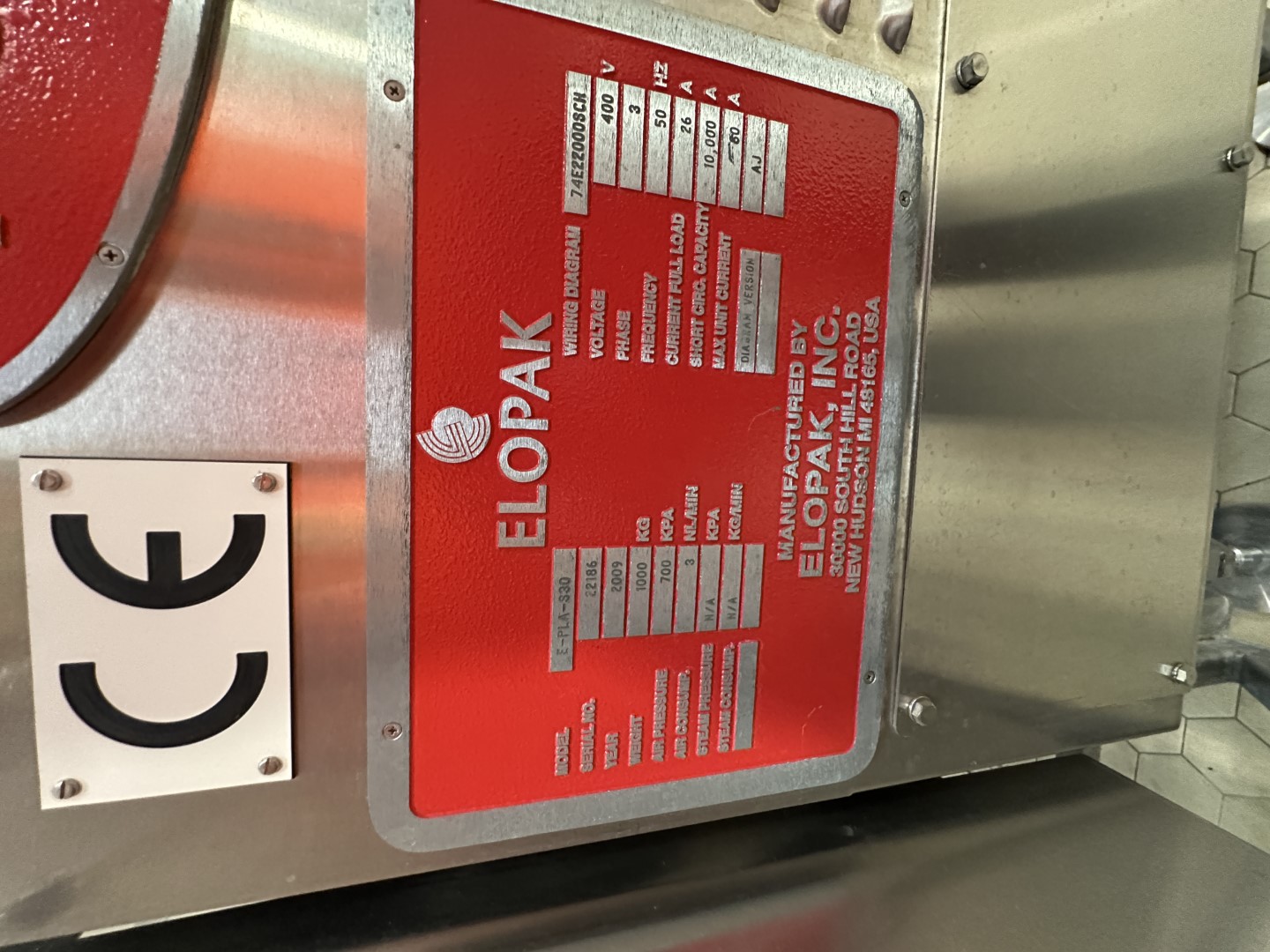 Used Aseptic Carton Filling Line: Shikoku S-PS80HA + 3x Elopak PLA-S30 Applicator + Oystar A+F Packer