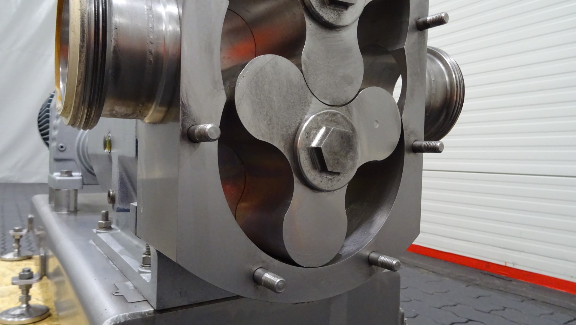 Used Rotary positive displacement pump / Lobe pump - Alfa Laval SRU6/260/LS