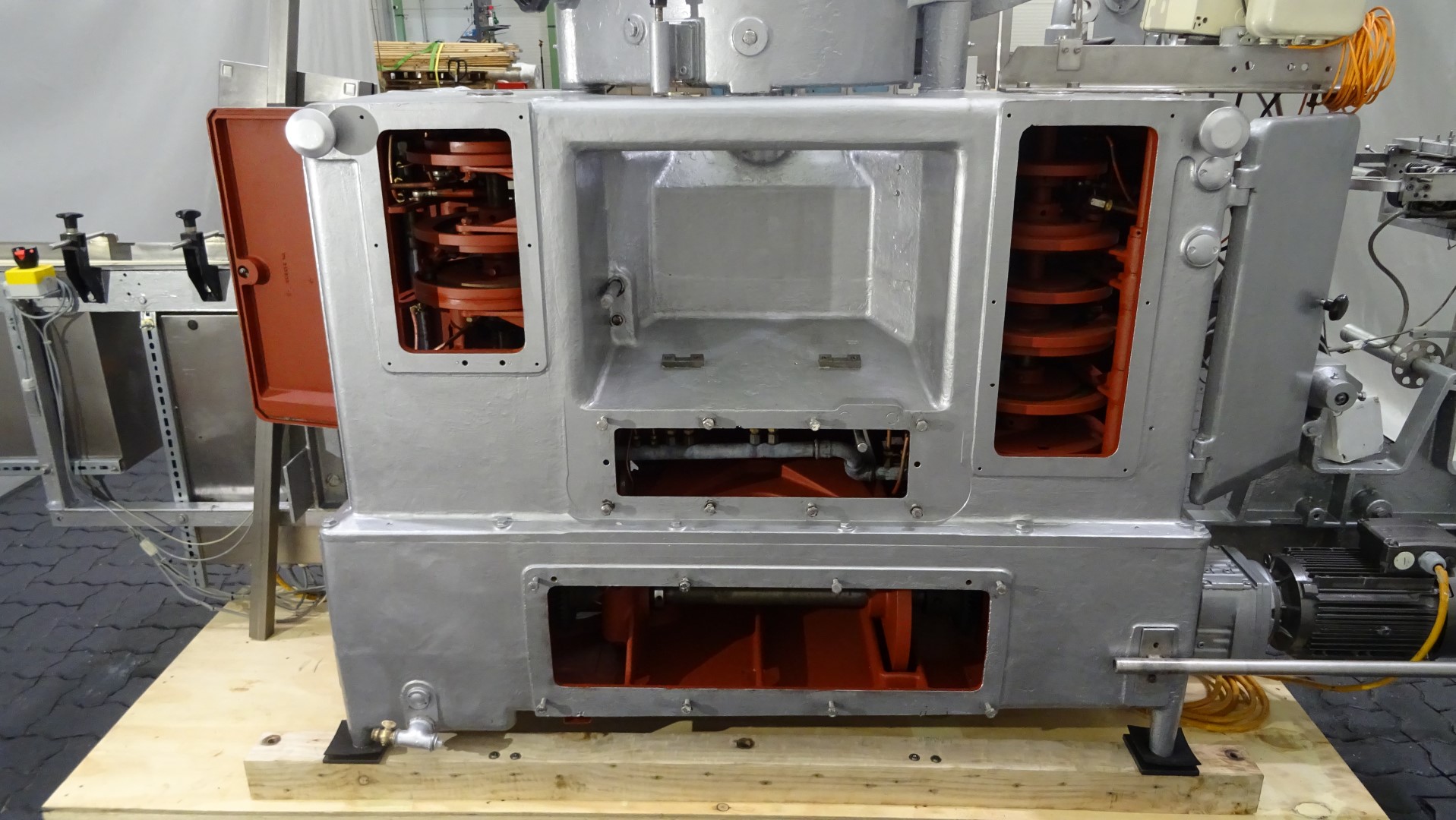 Used Filling and wrapping machine for butter SIG F100