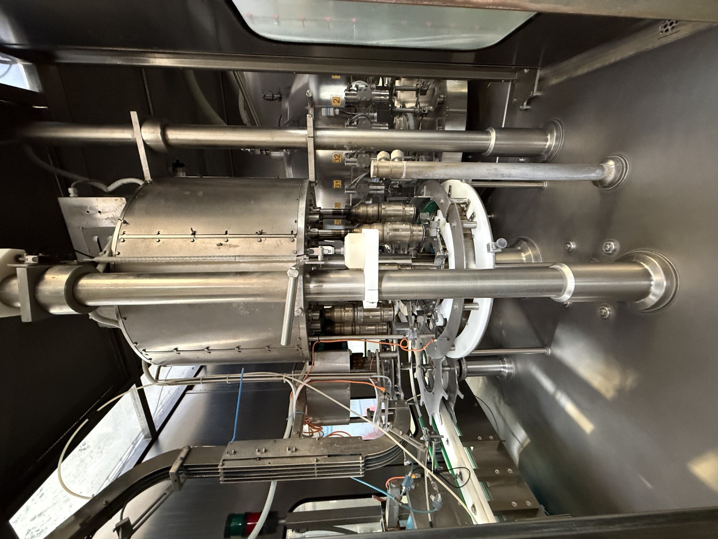 Used Filling, closing, labelling and packing line for plastic containers of 2 liter with fresh milk - Weightpack WFT 32.10.160