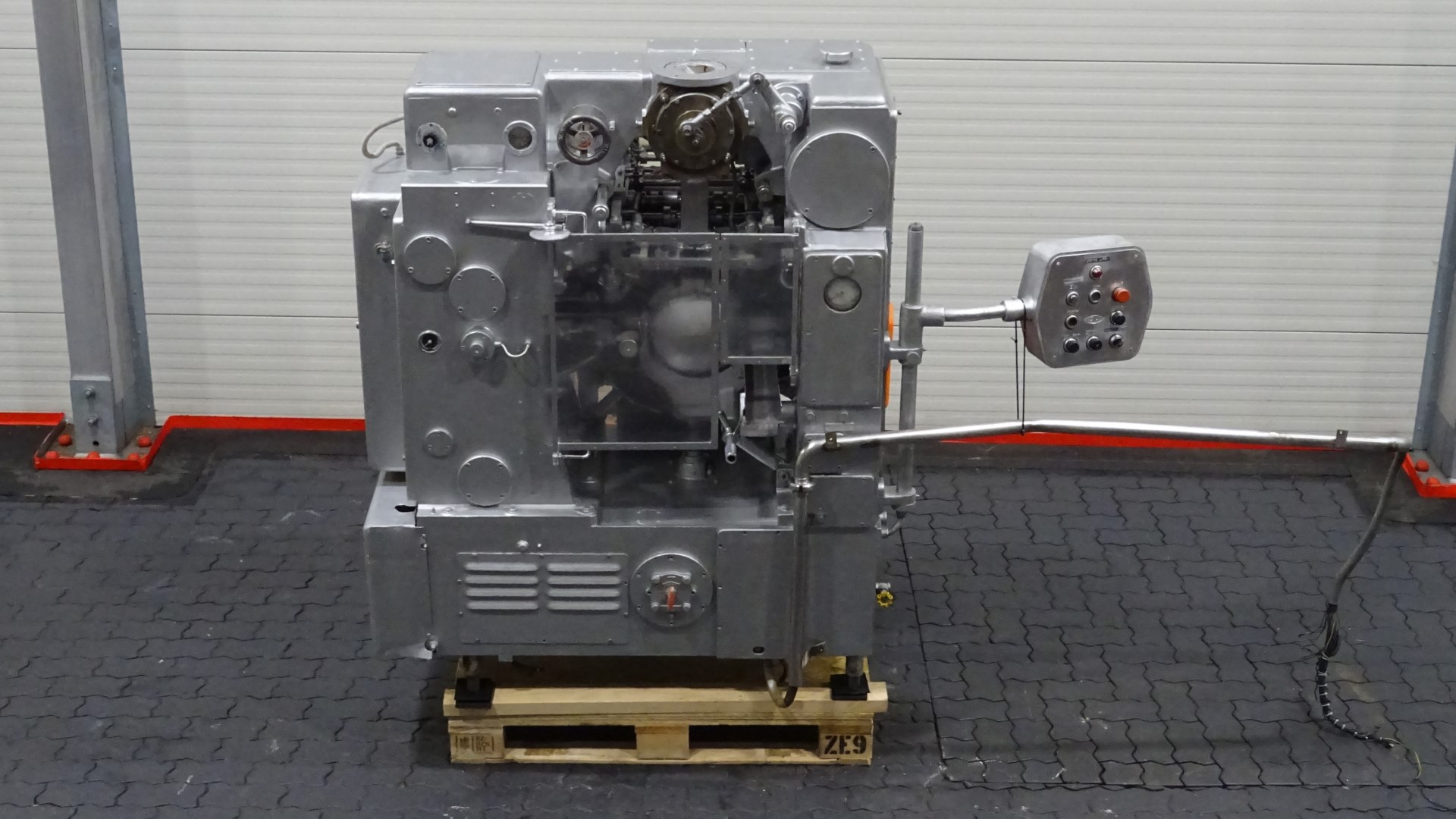 Used Fully Automatic High Speed Packaging Machine for Margarine Benhil Multipack 8148