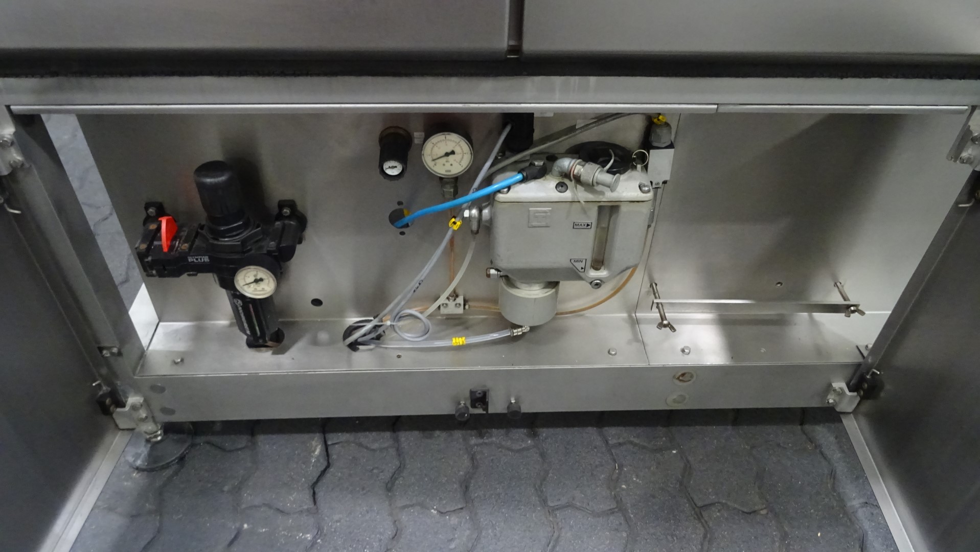 Used Cardboard Packer - Tetra Pak Tetra Cardboard Packer 70 (TCP 70)