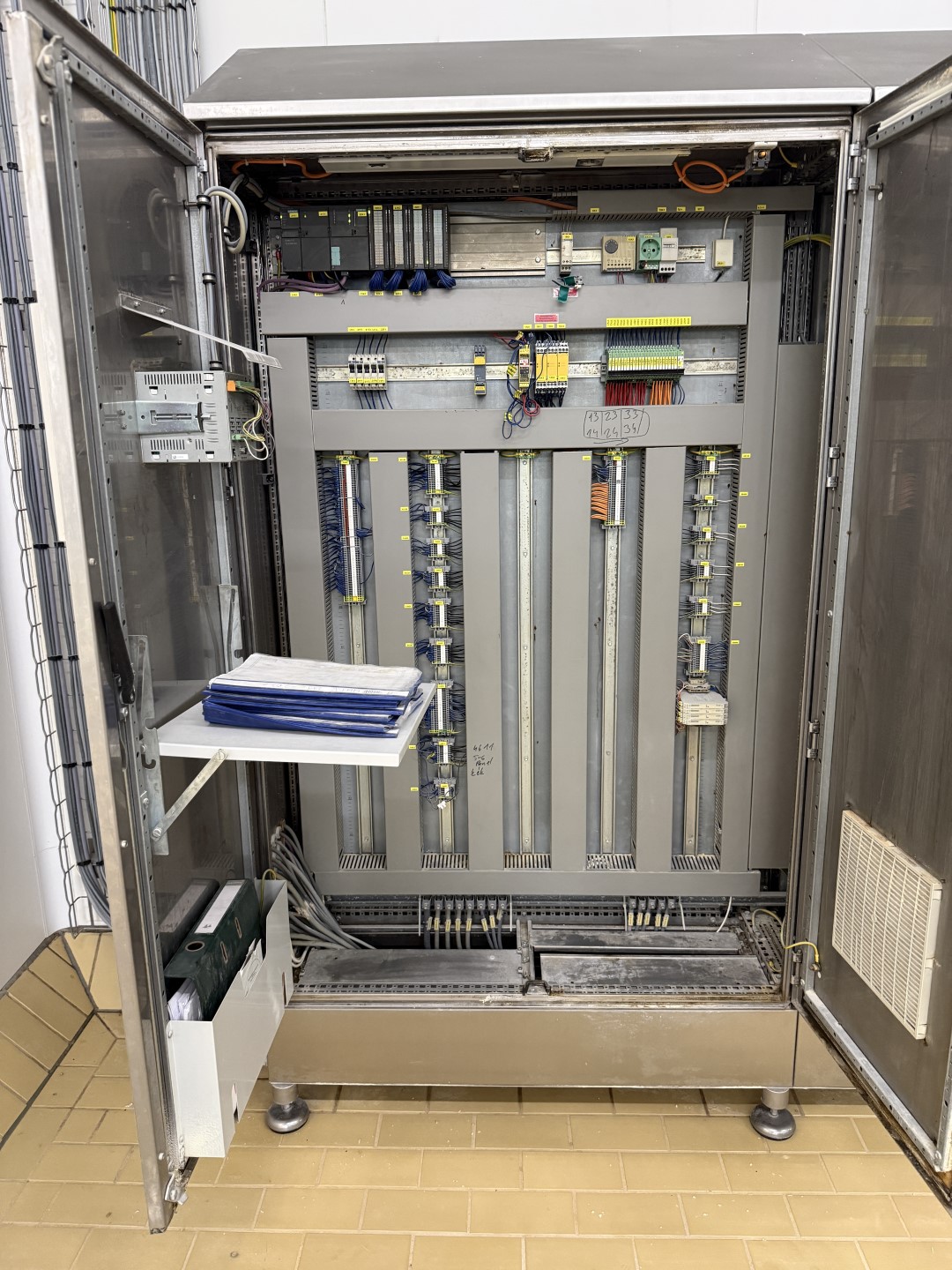 Used Complete processing line for the production of processed UHT cheese - Karl Schnell - 200 up to 750 kg per hour