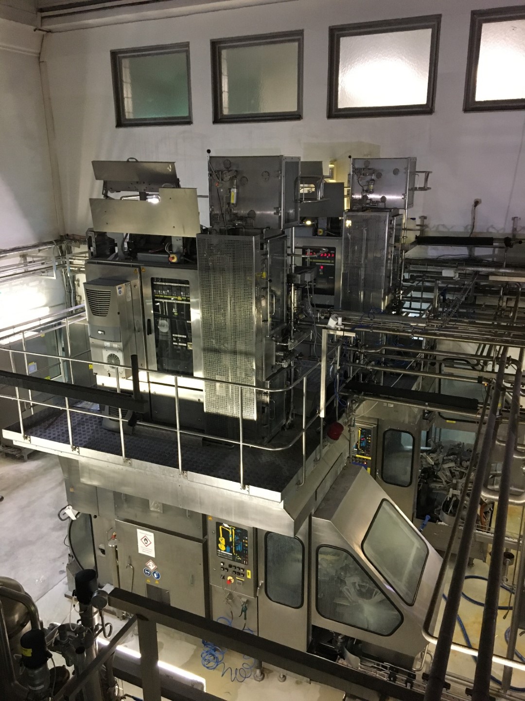 Used Aseptic carton filler Tetra Pak TBA/8 1000SQ 100V