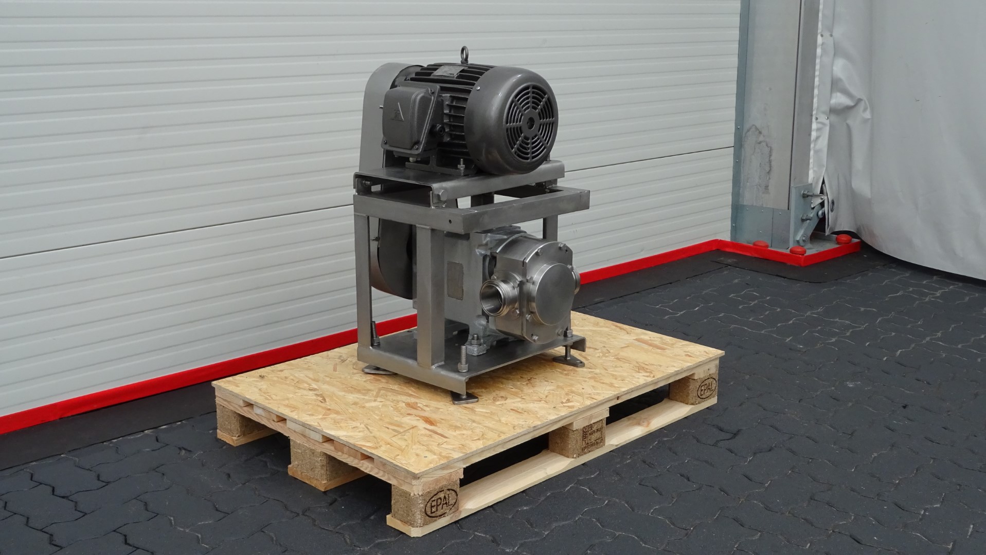 Used Rotary positive displacement pump / Lobe pump - ITT Jabsco Pureflo Lobe 24250-4310