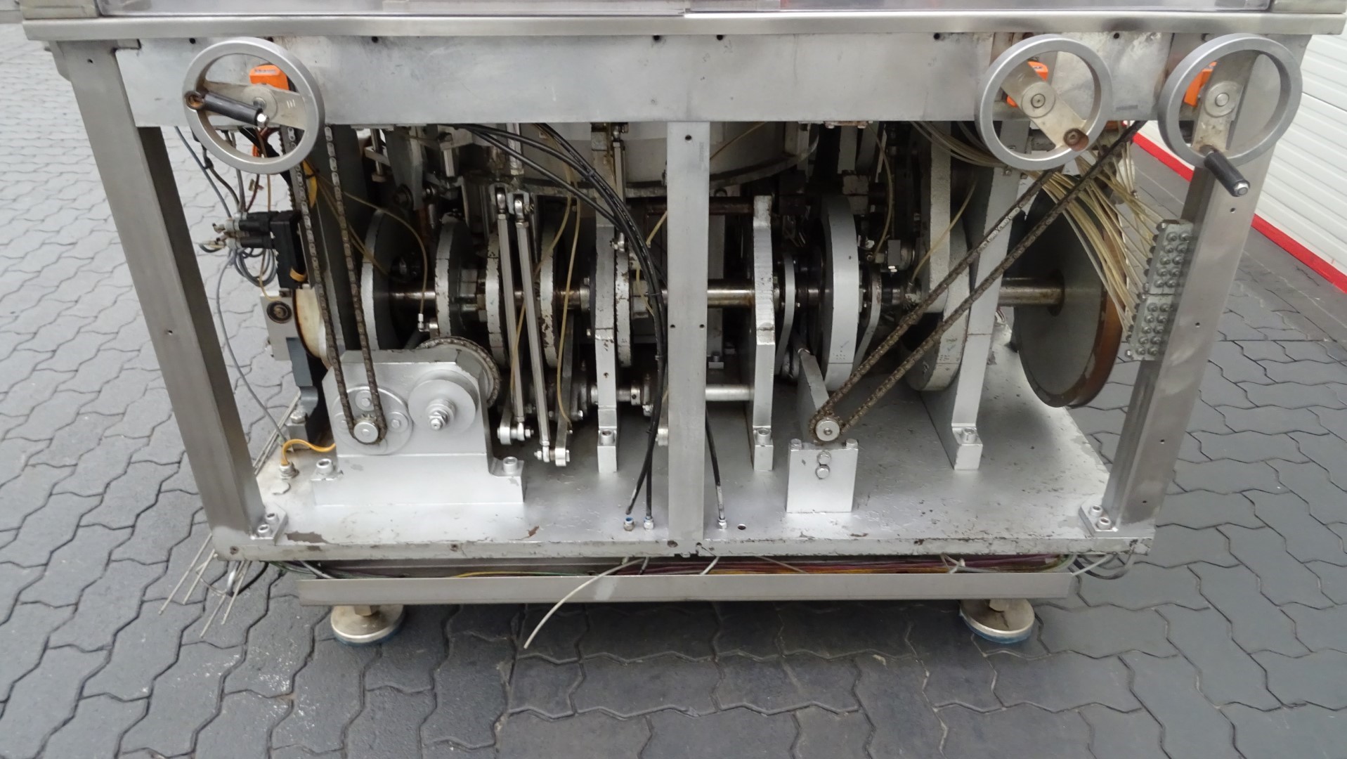 Used Filling and wrapping machine for Butter Benhil Multipack 5000
