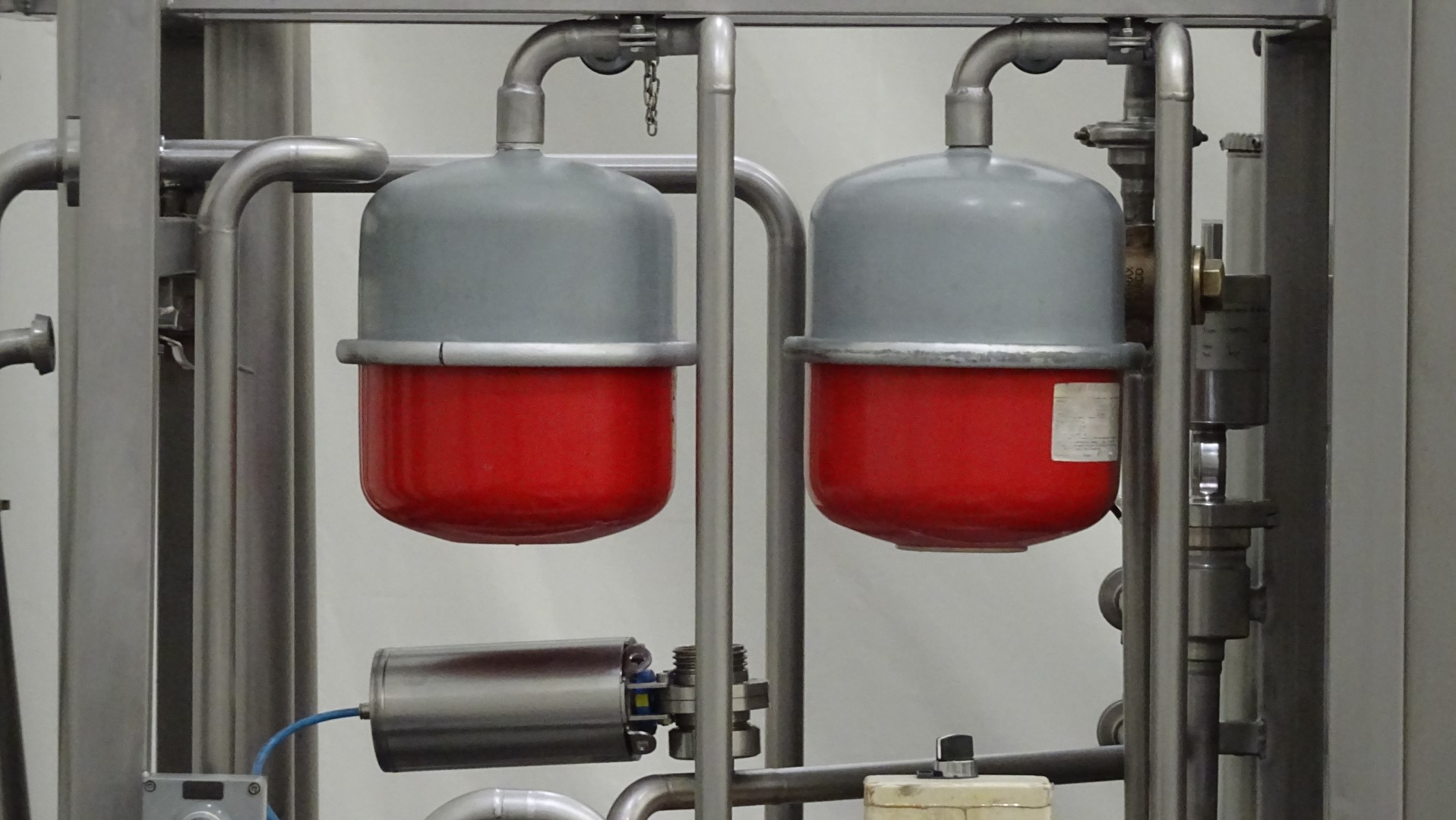 Used UHT Pilot plant with aseptic homogeniser and filling chamber - APV UHT pilot + Gaulin 396 MCP 4-2,5TBS