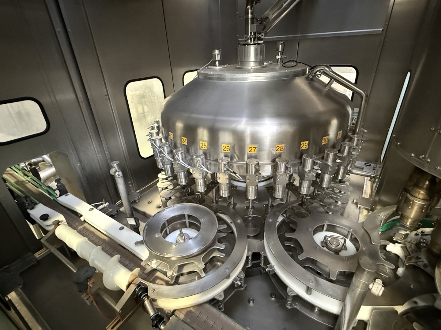 Used Filling, closing, labelling and packing line for plastic containers of 2 liter with fresh milk - Weightpack WFT 32.10.160