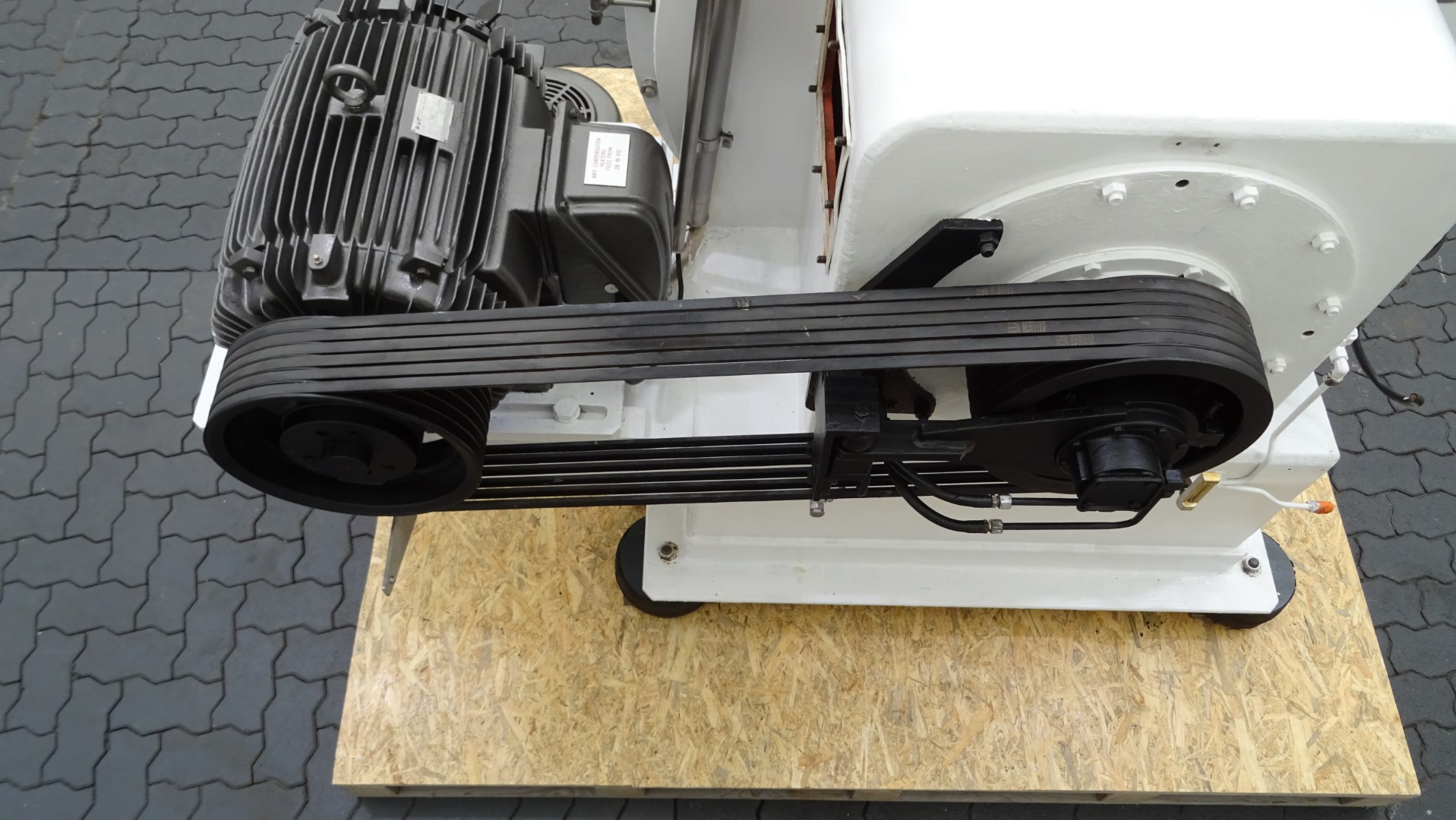 Used Worm Screen Centrifuge - Siebtechnik / Tema Conturbex H-700