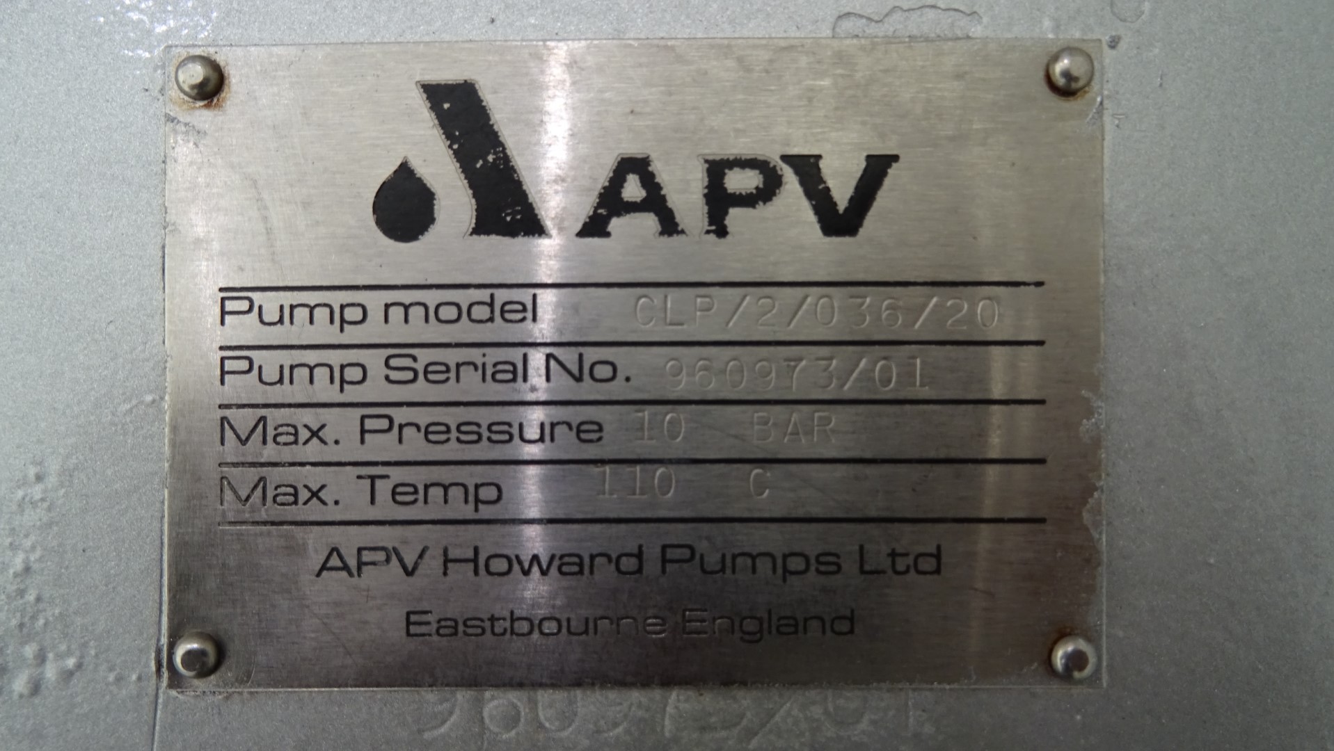 Used Rotary positive displacement pump / Lobe pump - APV CLP/2/036/20