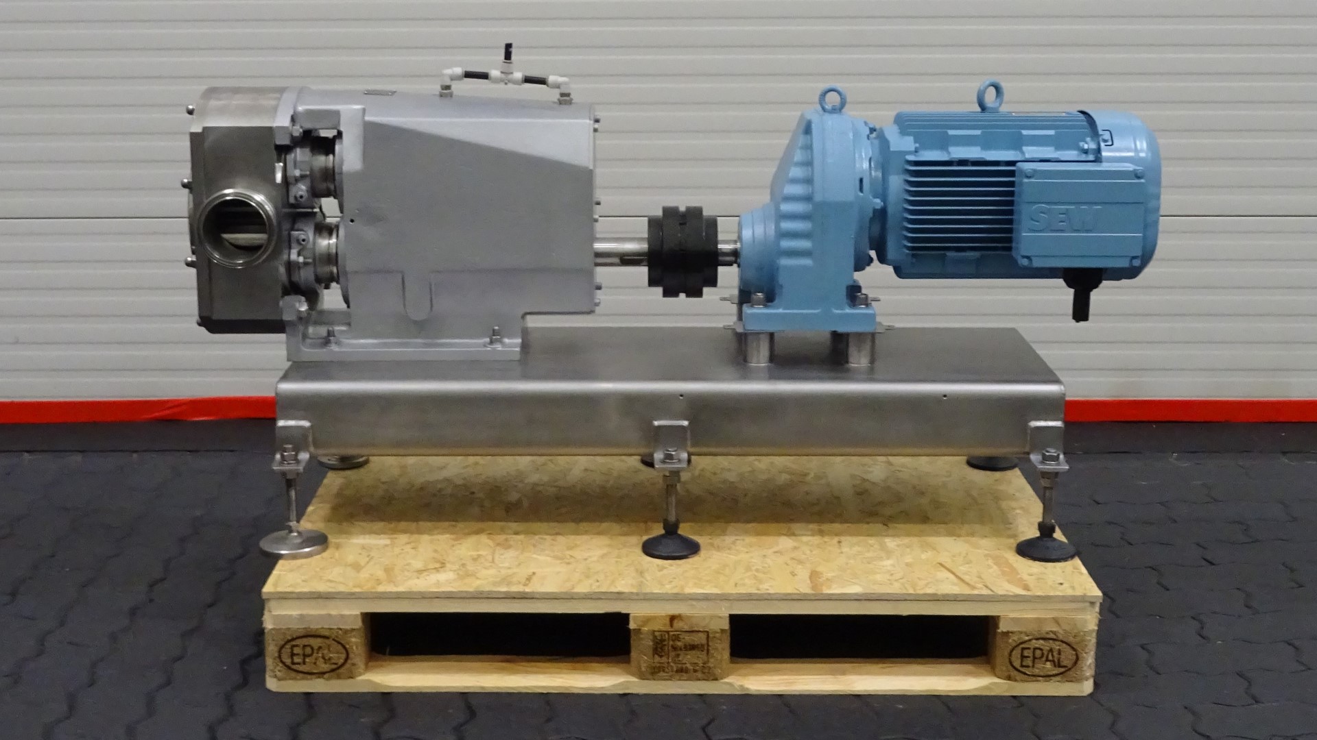 Used Rotary positive displacement pump / Lobe pump - Alfa Laval SRU6/260/LS